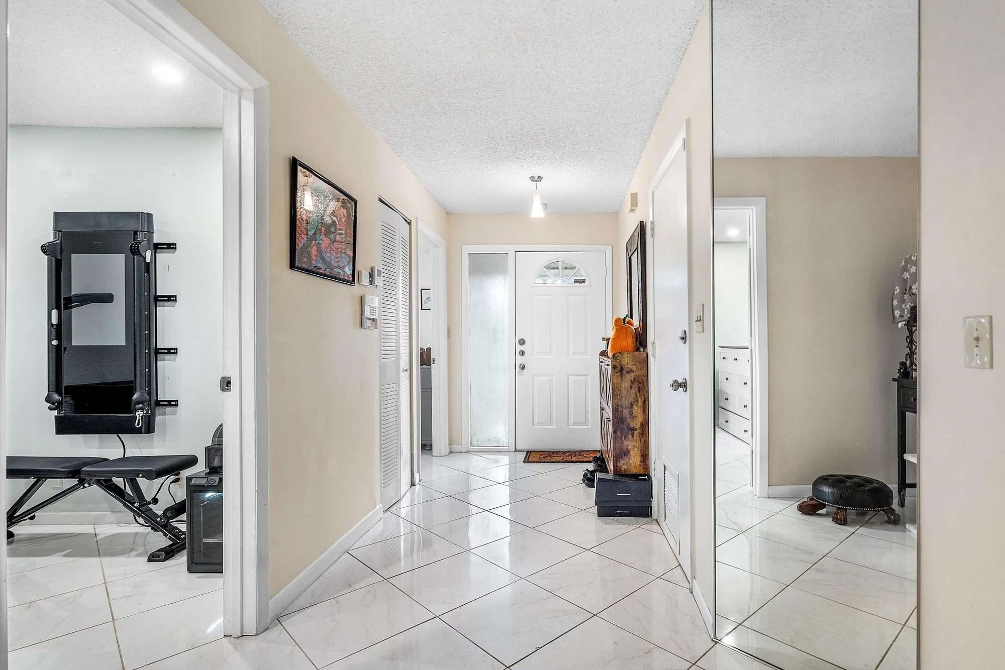 Property Slideshow image 3 of 42 | 7614 nw 99th ave, Tamarac, FL, 33321