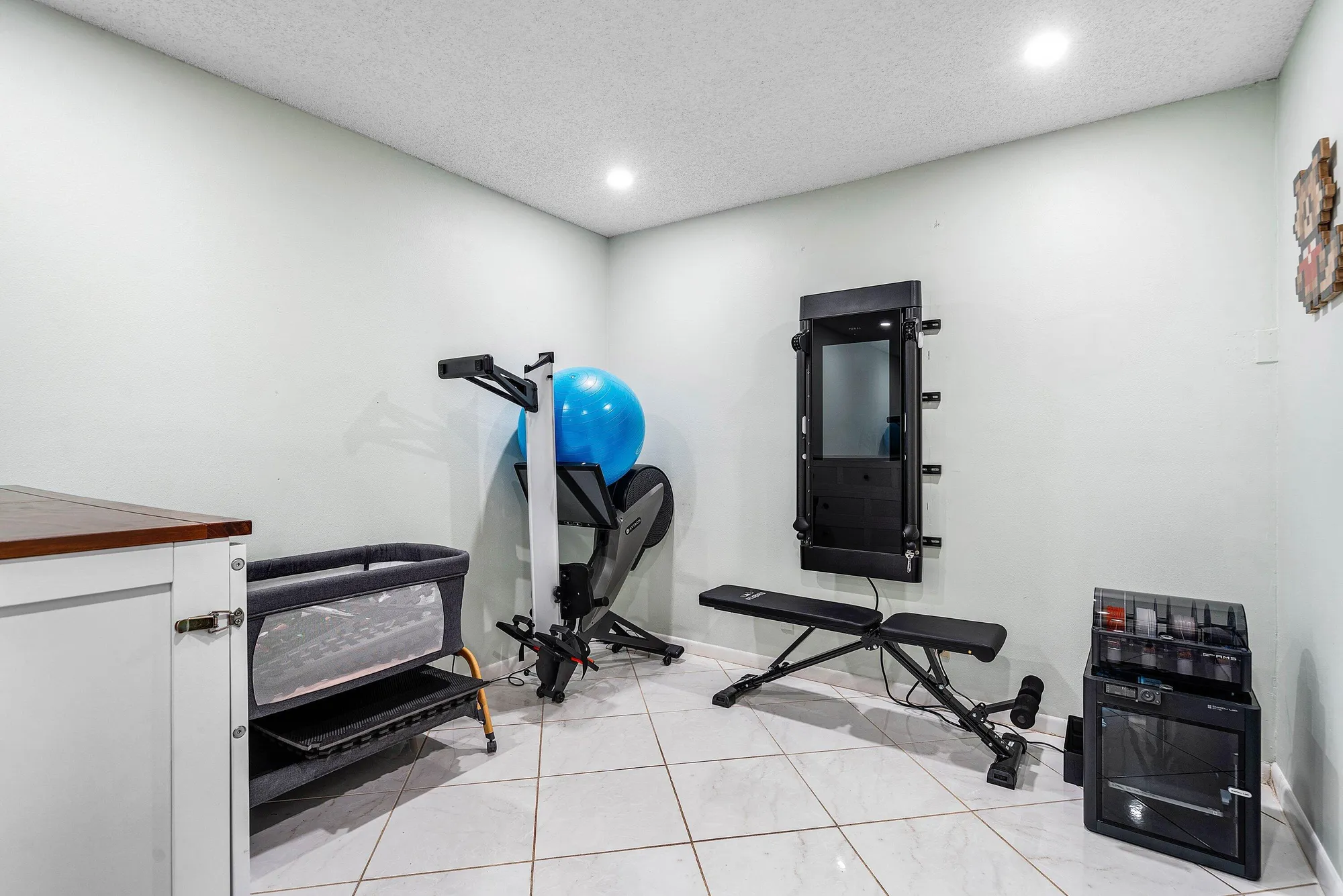 Property Slideshow image 11 of 42 | 7614 nw 99th ave, Tamarac, FL, 33321