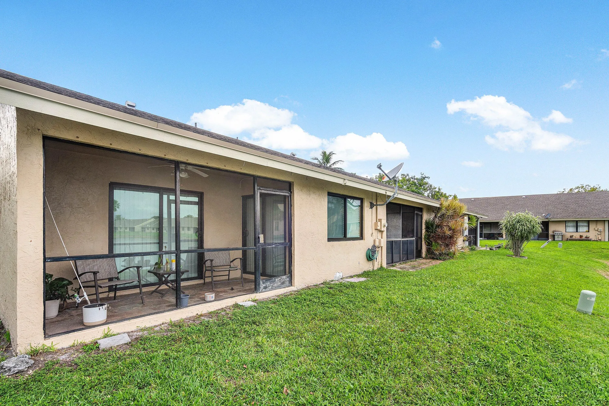 Property Slideshow image 23 of 42 | 7614 nw 99th ave, Tamarac, FL, 33321