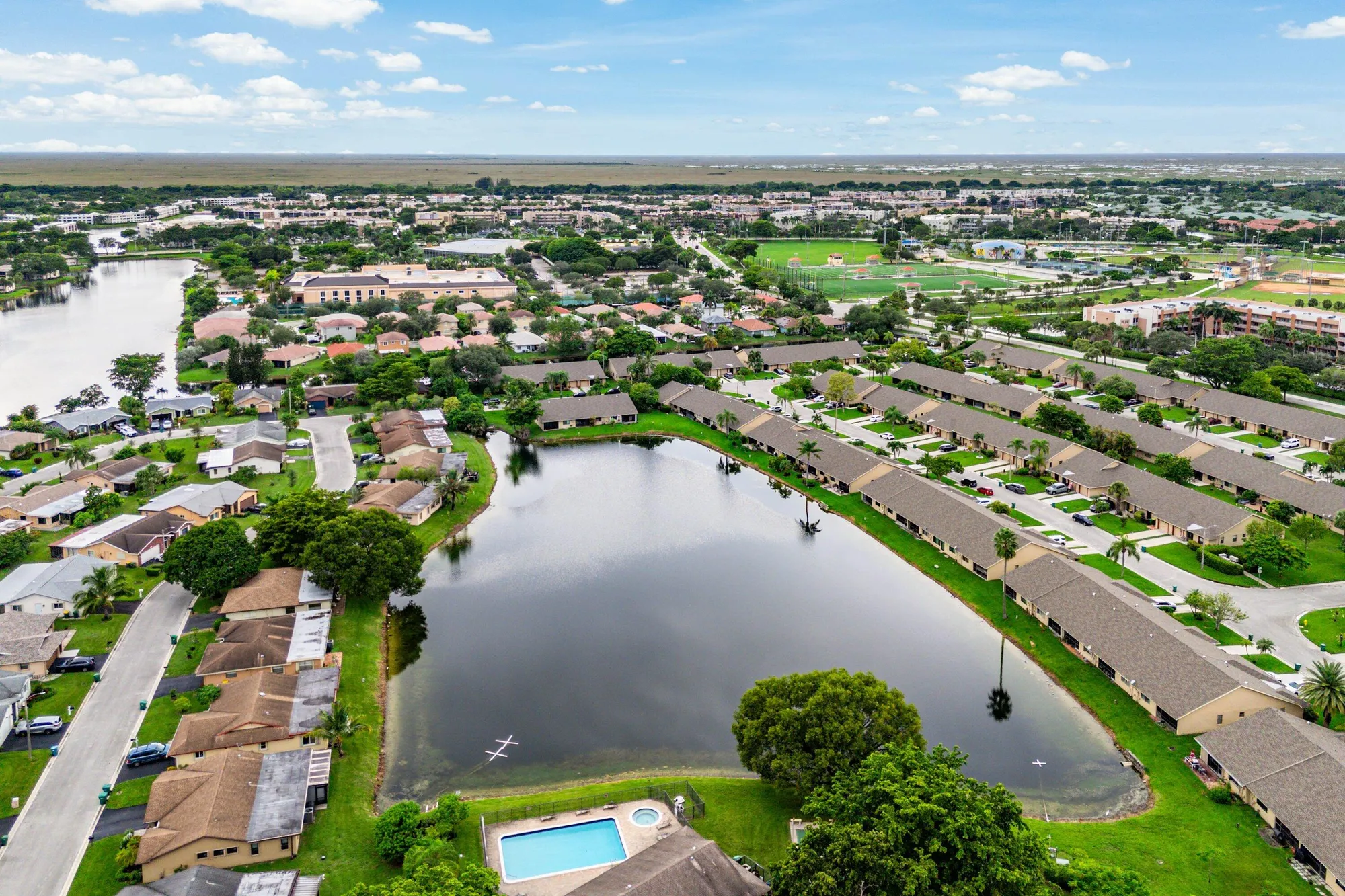Property Slideshow image 36 of 42 | 7614 nw 99th ave, Tamarac, FL, 33321