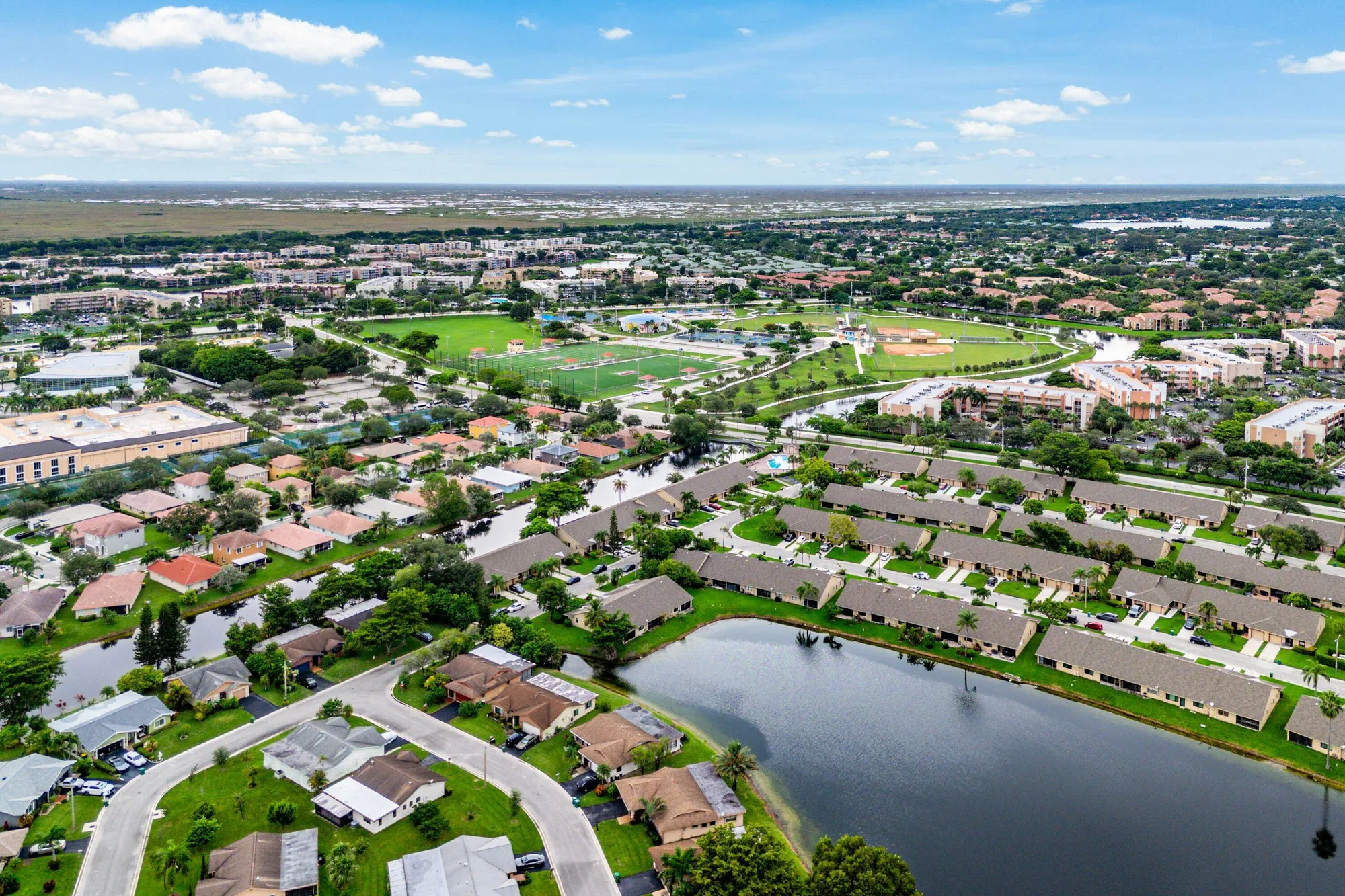 Property Slideshow image 38 of 42 | 7614 nw 99th ave, Tamarac, FL, 33321