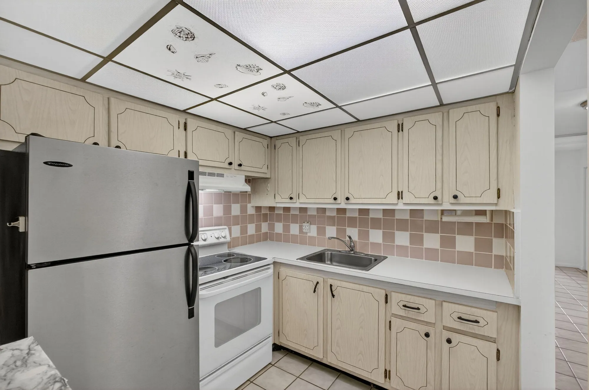 Property Slideshow image 9 of 28 | 7 dorchester a a, West Palm Beach, FL, 33417