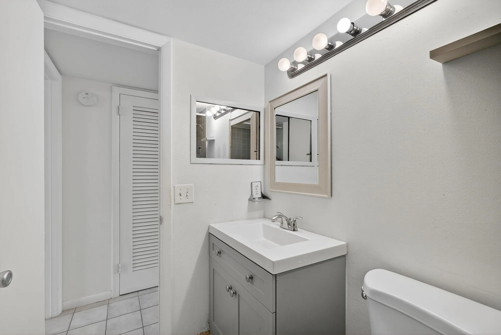 Property Slideshow image 11 of 28 | 7 dorchester a a, West Palm Beach, FL, 33417