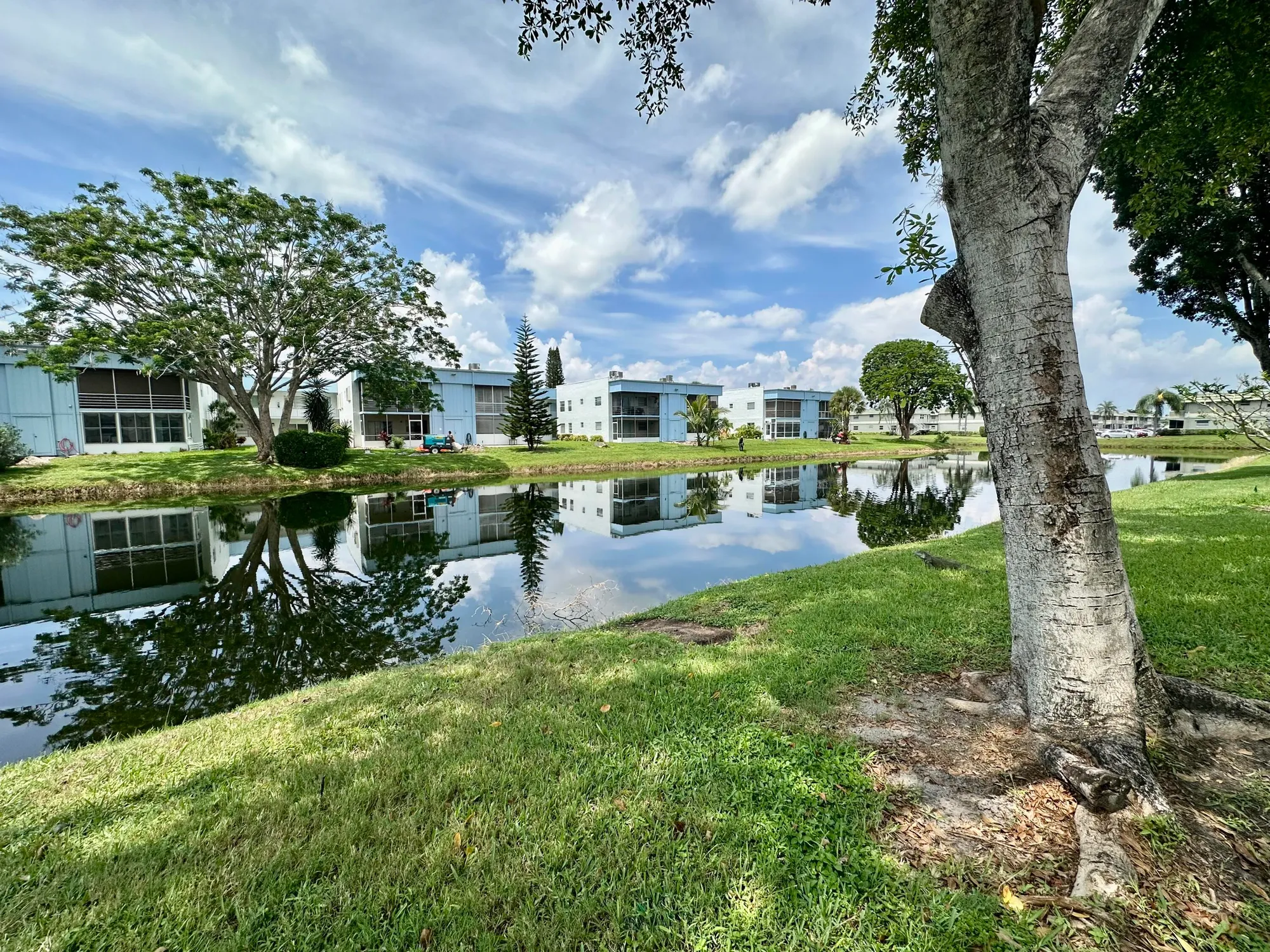 Property Slideshow image 17 of 63 | 350 saxony h, Delray Beach, FL, 33446