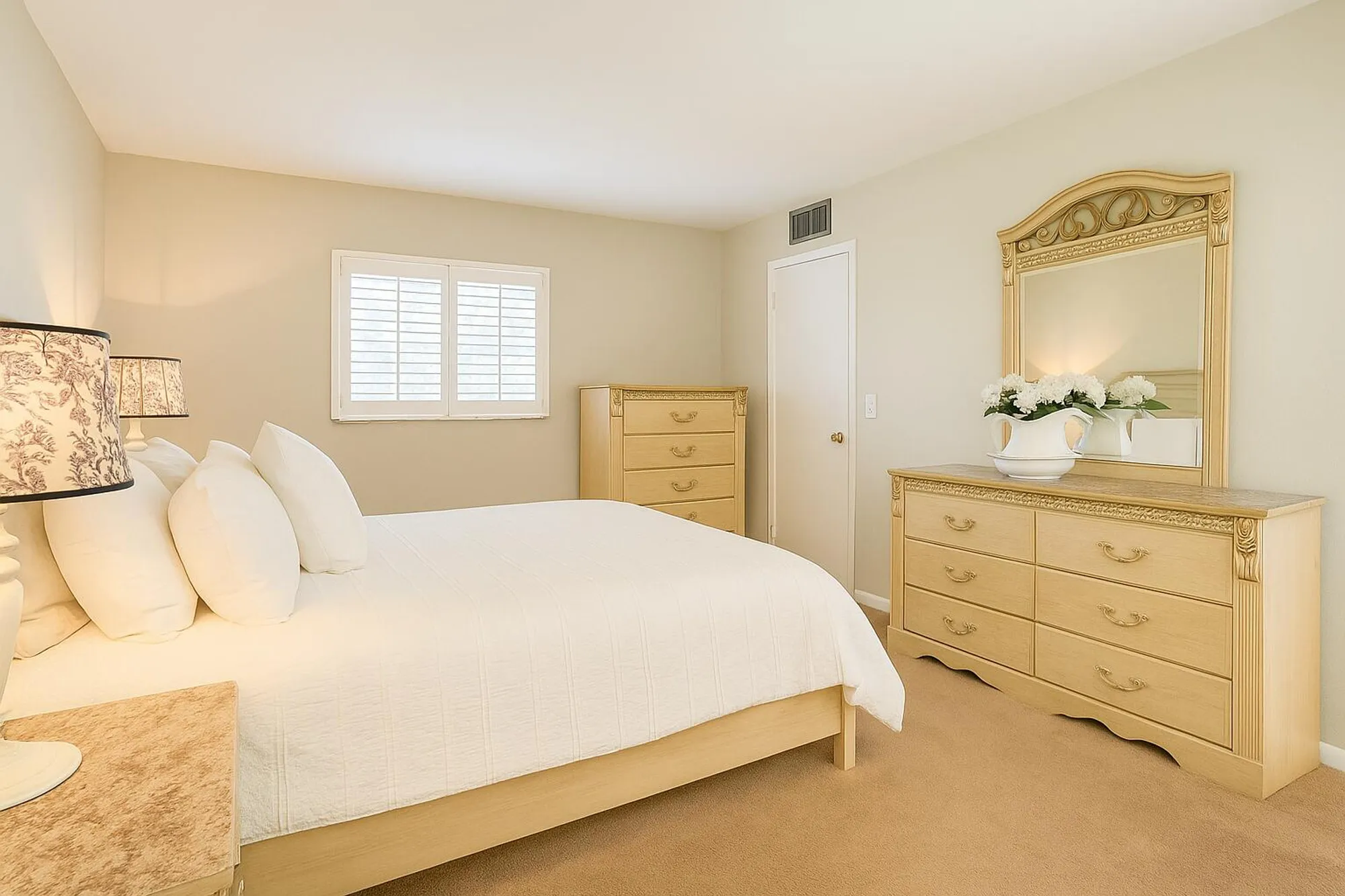 Property Slideshow image 13 of 63 | 350 saxony h, Delray Beach, FL, 33446