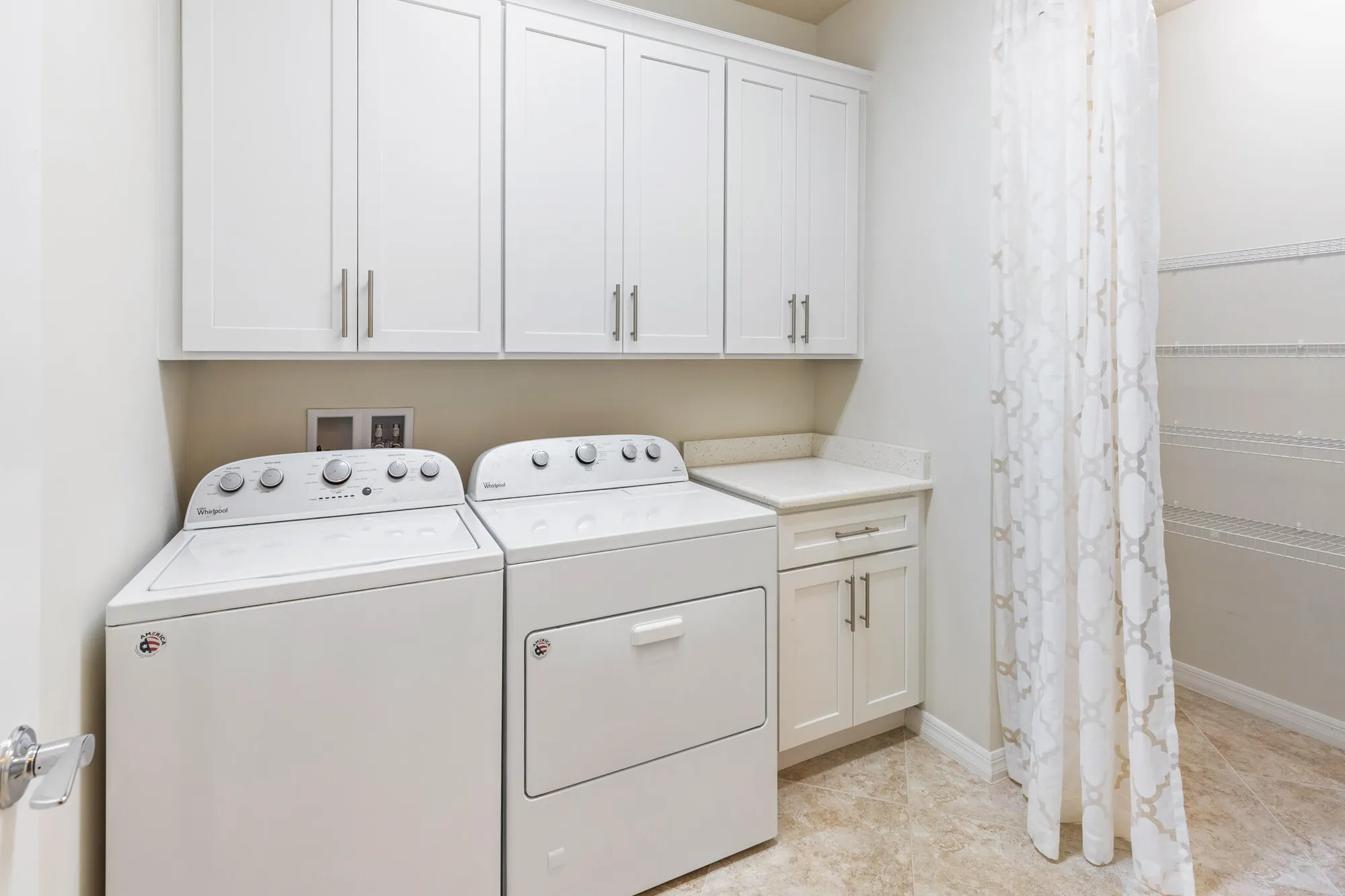 Property Slideshow image 20 of 47 | 649 se monteiro dr, Port Saint Lucie, FL, 34984