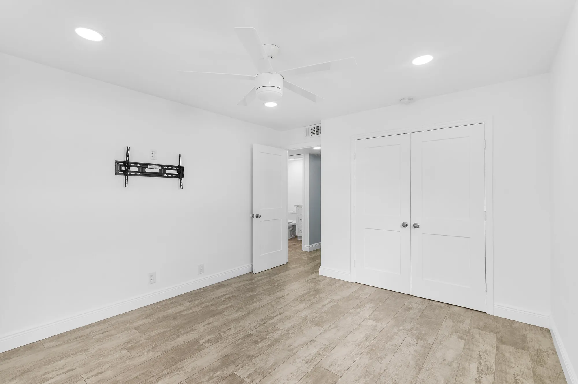 Property Slideshow image 18 of 63 | 244 monaco f, Delray Beach, FL, 33446