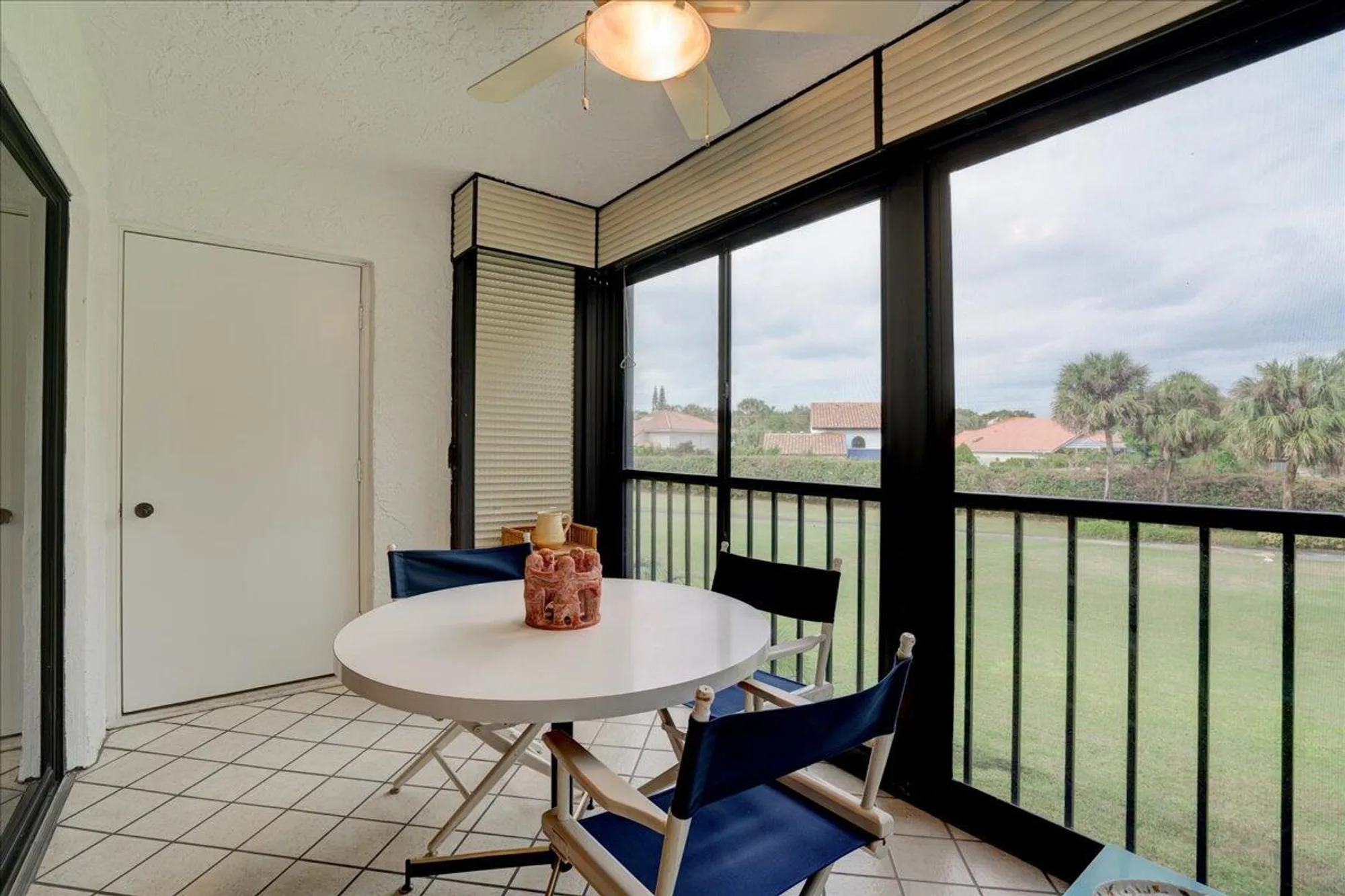 Property Slideshow image 37 of 39 | 5121 oak hill ln 423, Delray Beach, FL, 33484