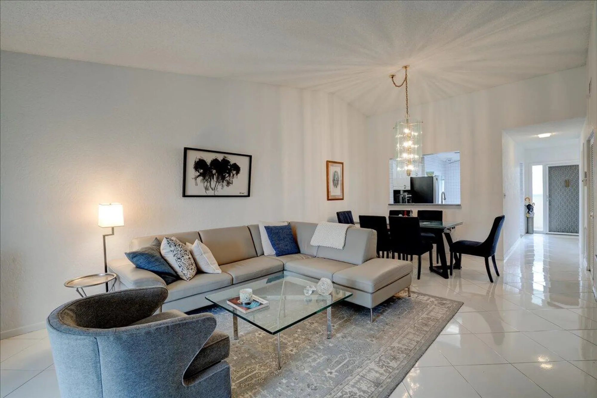 Property Slideshow image 19 of 39 | 5121 oak hill ln 423, Delray Beach, FL, 33484