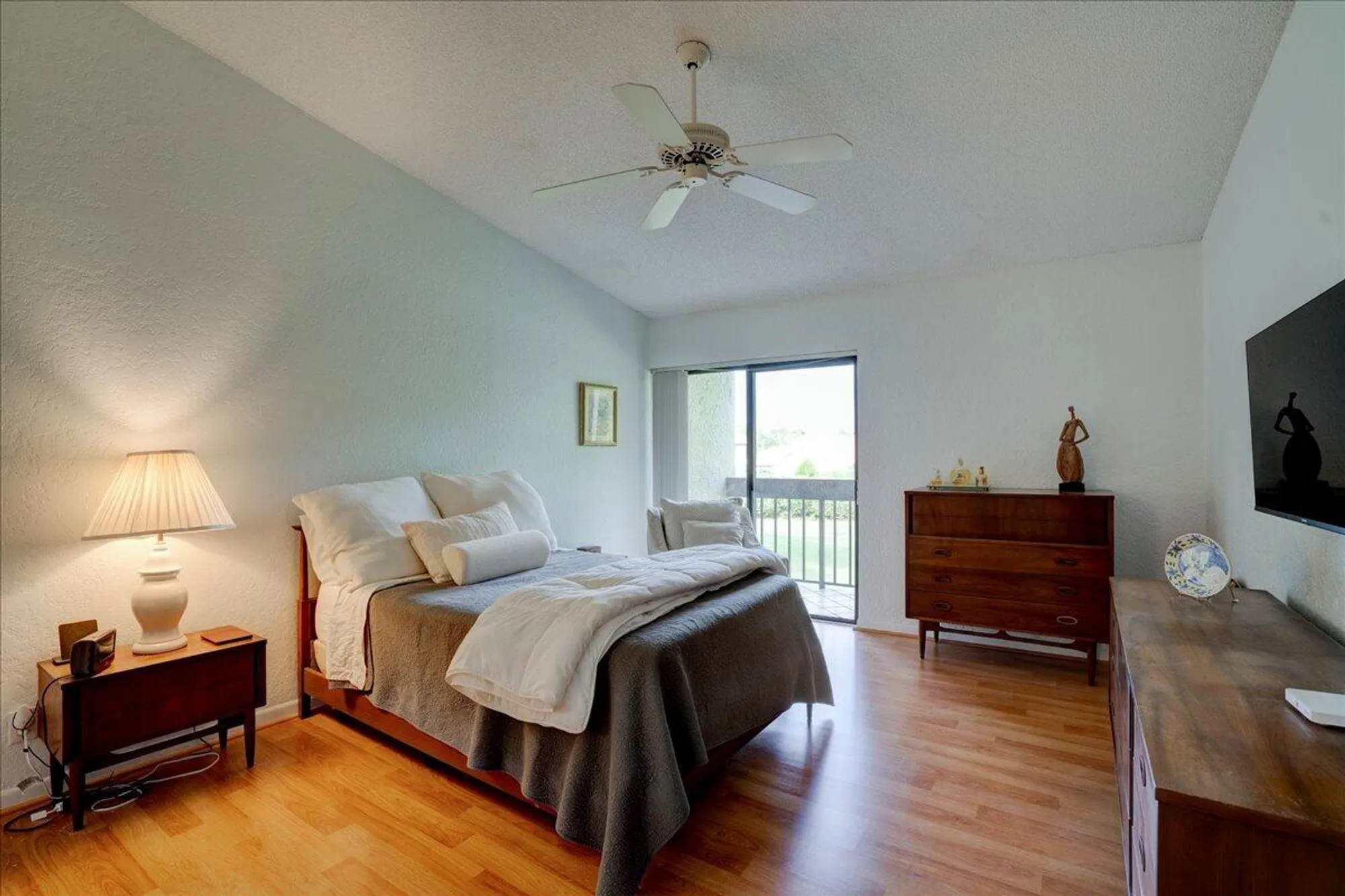 Property Slideshow image 25 of 39 | 5121 oak hill ln 423, Delray Beach, FL, 33484