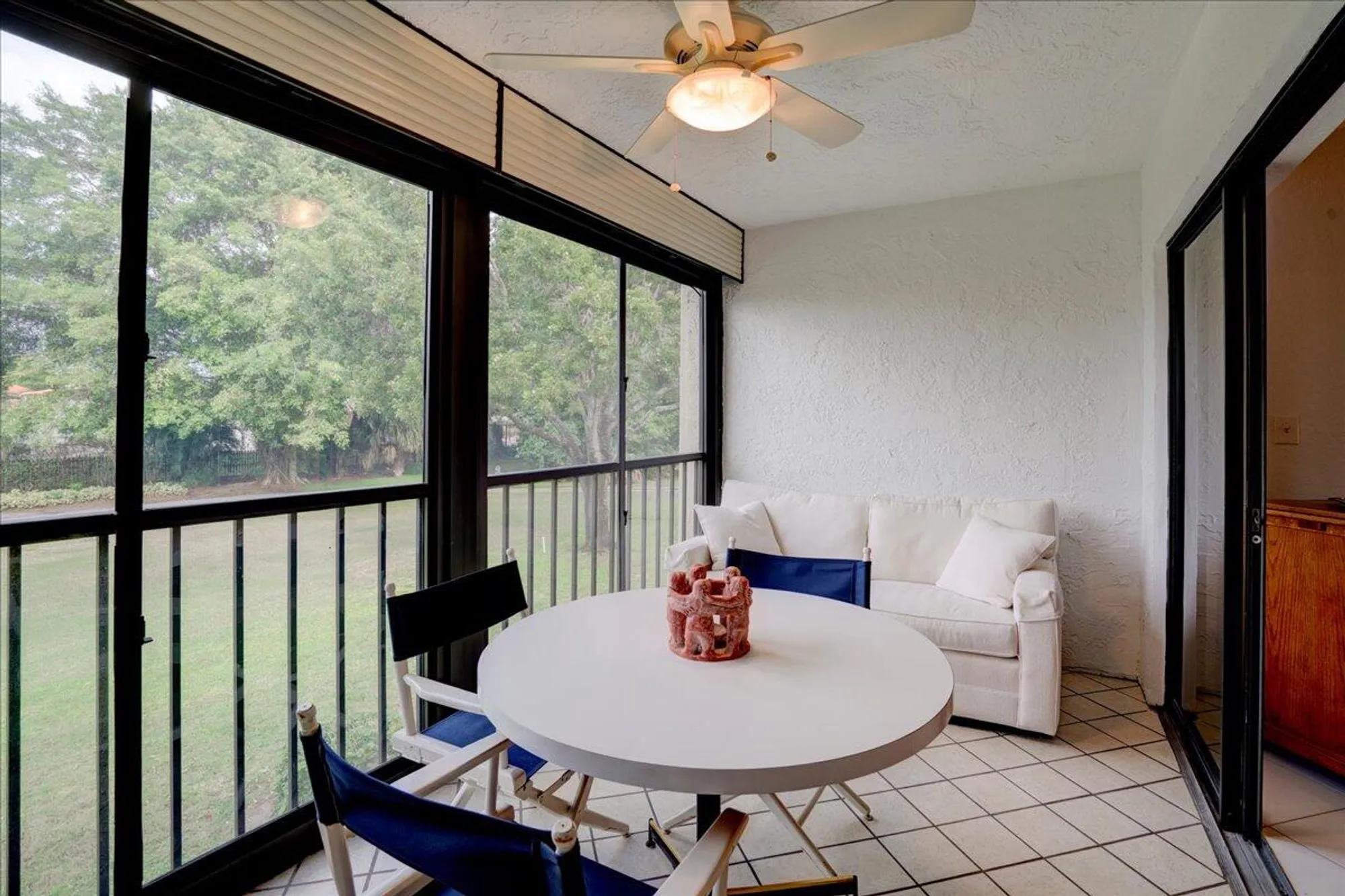 Property Slideshow image 36 of 39 | 5121 oak hill ln 423, Delray Beach, FL, 33484