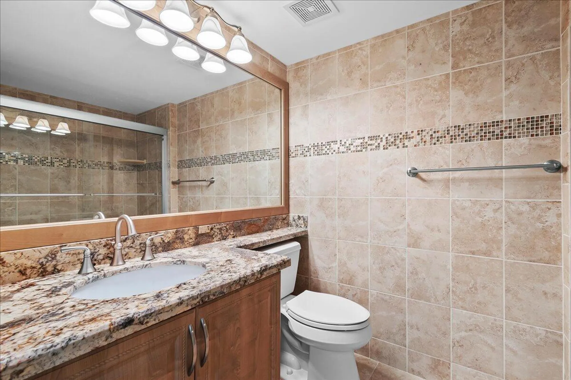 Property Slideshow image 20 of 35 | 4734 lucerne lakes blvd 302, Lake Worth, FL, 33467