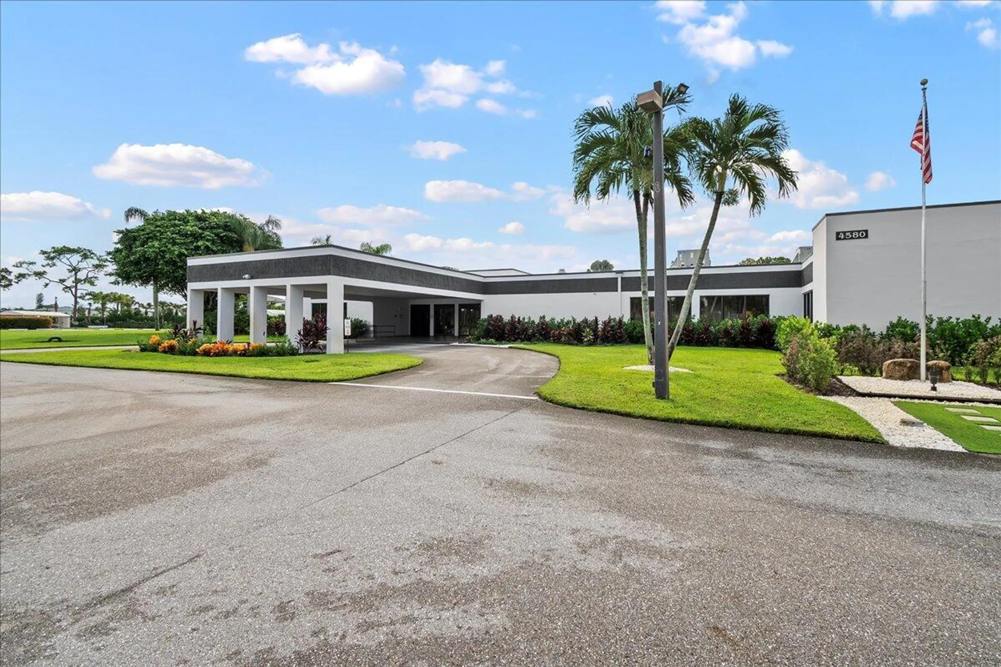Property Slideshow image 25 of 35 | 4734 lucerne lakes blvd 302, Lake Worth, FL, 33467