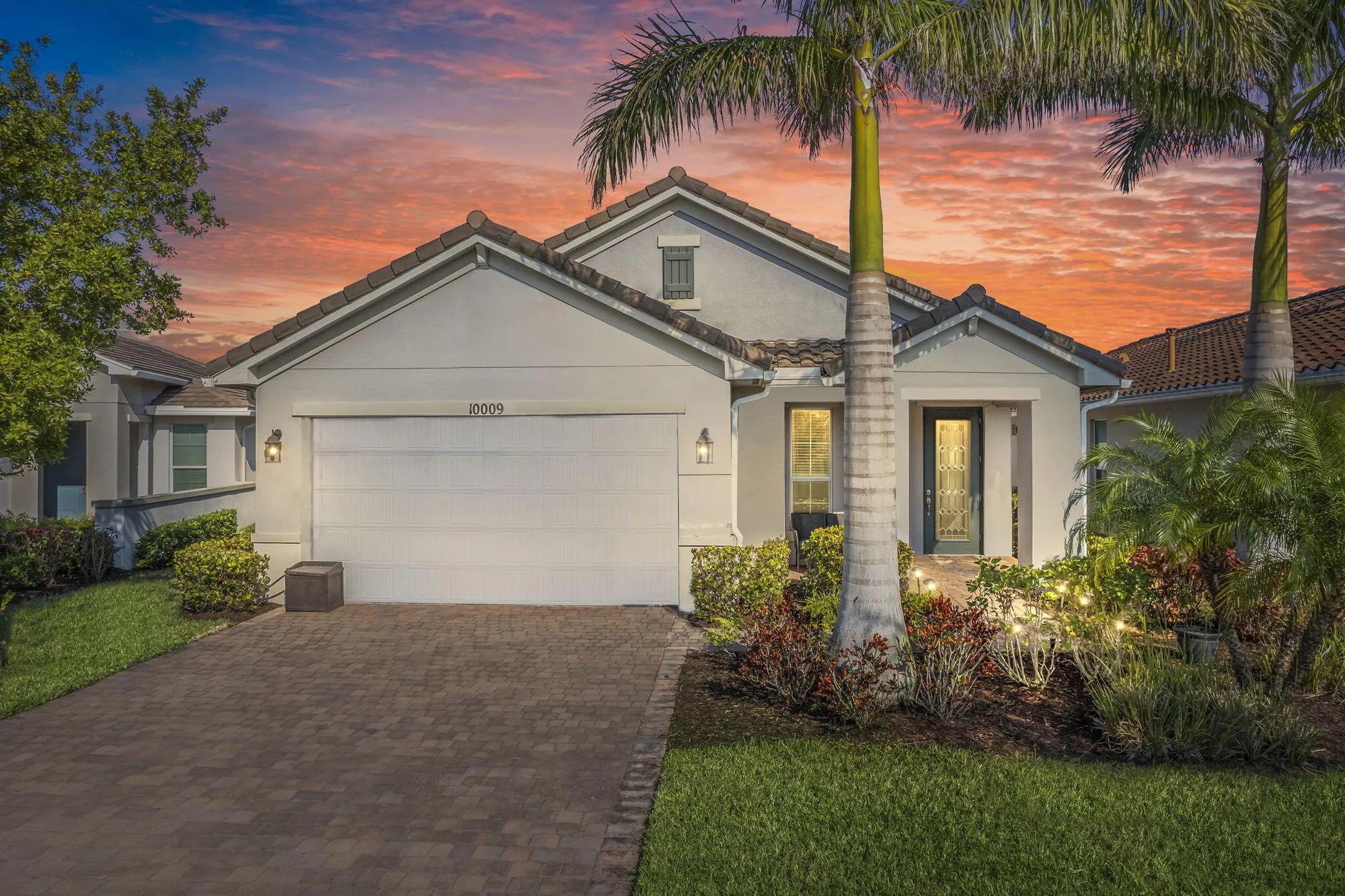 Property Slideshow image 2 of 40 | 10009 sw trumpet tree cir, Port Saint Lucie, FL, 34987