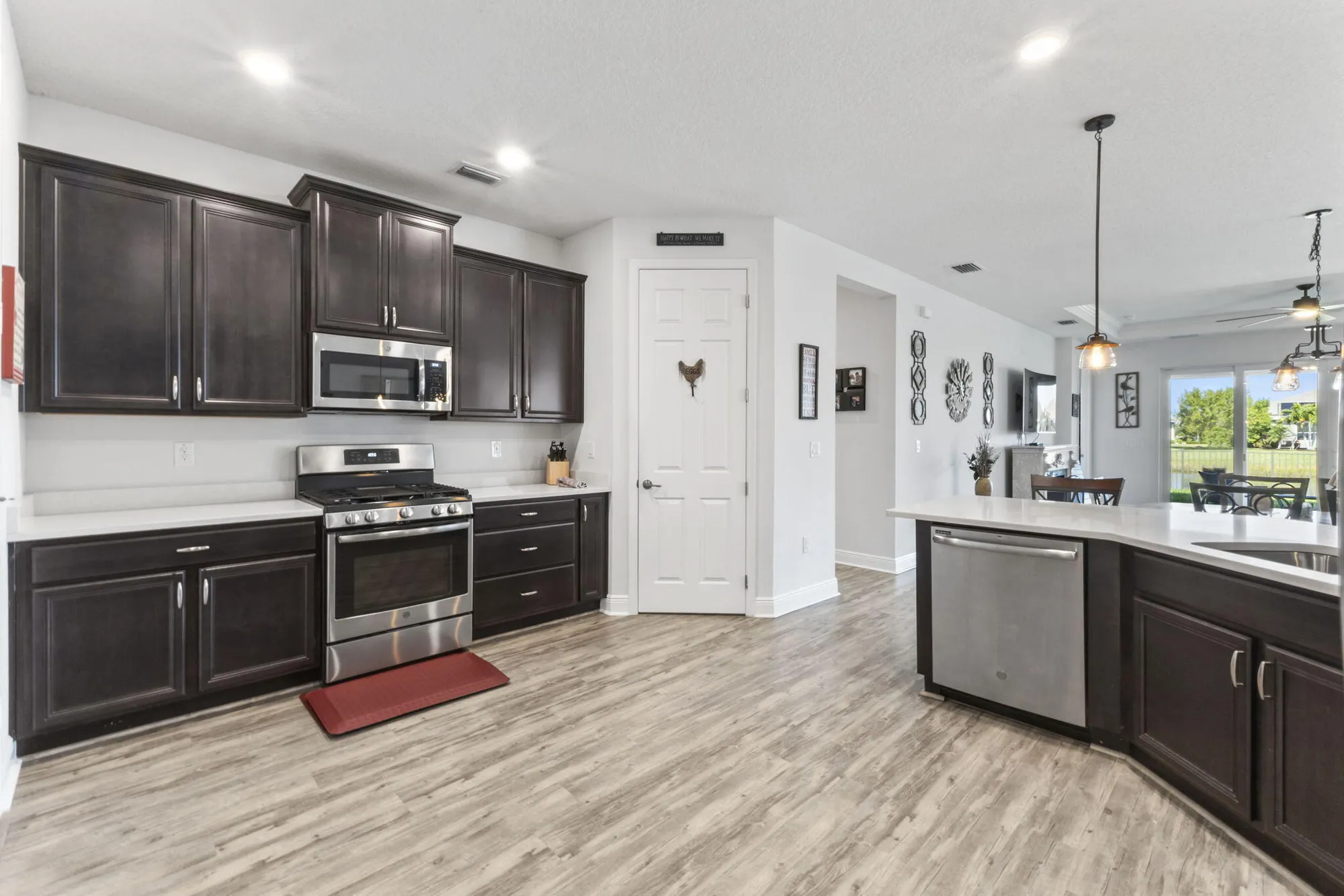 Property Slideshow image 9 of 40 | 10009 sw trumpet tree cir, Port Saint Lucie, FL, 34987