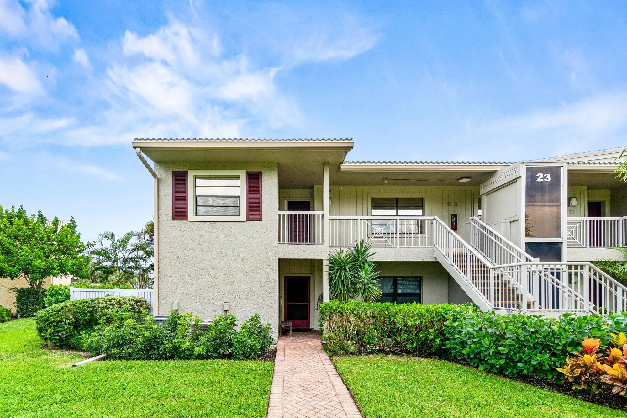 Property Slideshow image 3 of 57 | 23 eastgate dr b, Boynton Beach, FL, 33436