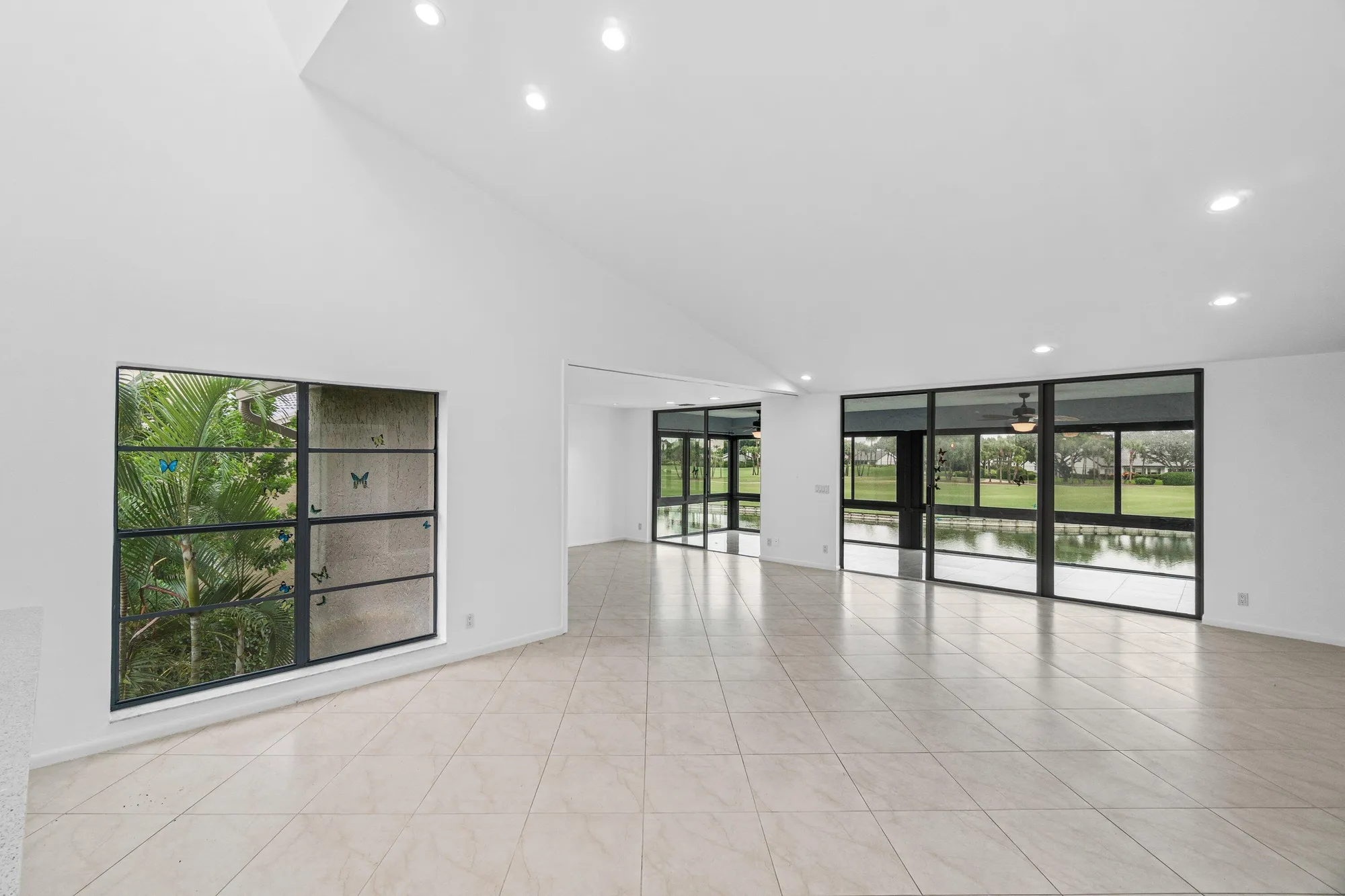 Property Slideshow image 12 of 57 | 23 eastgate dr b, Boynton Beach, FL, 33436