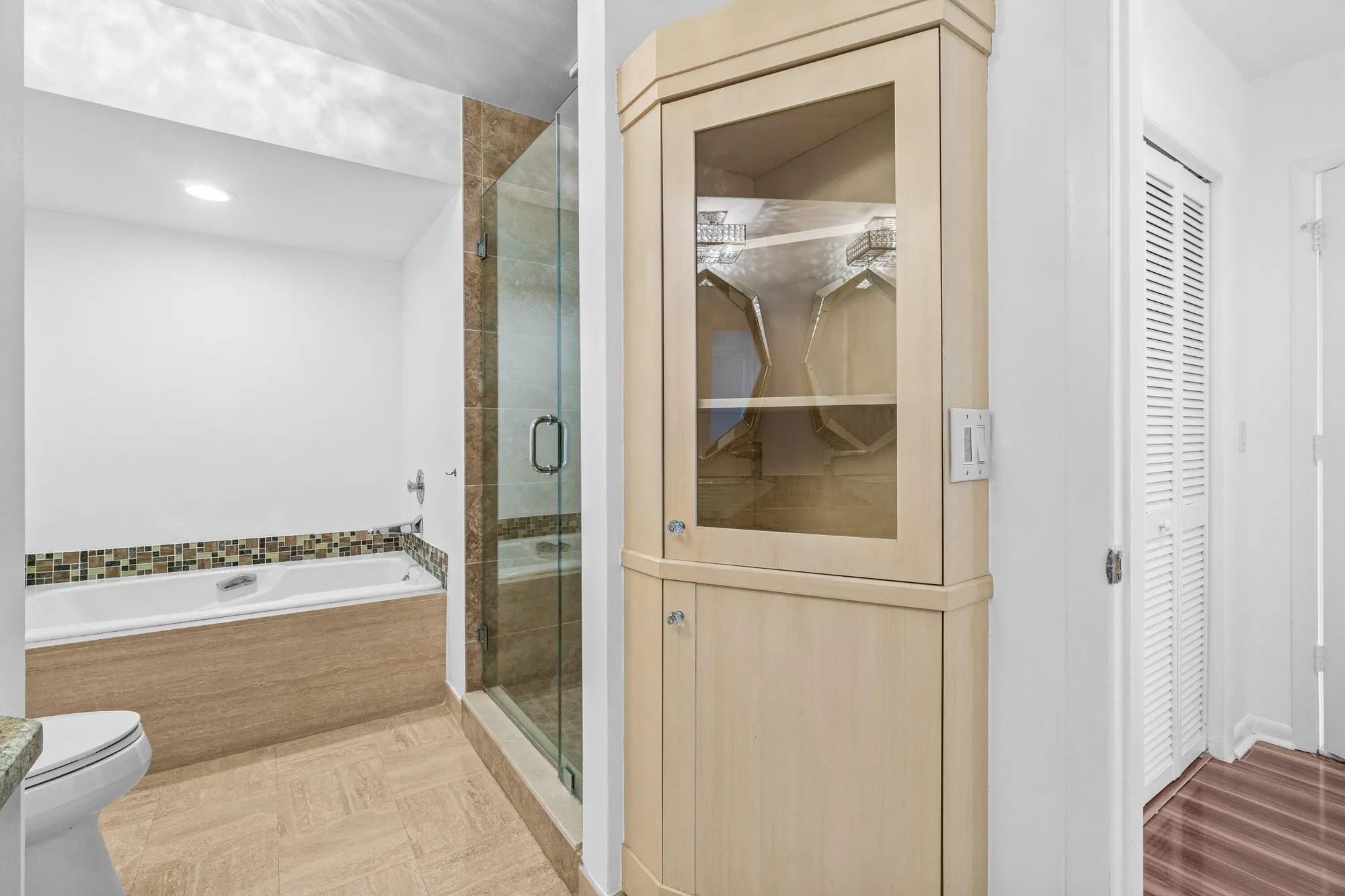 Property Slideshow image 26 of 57 | 23 eastgate dr b, Boynton Beach, FL, 33436