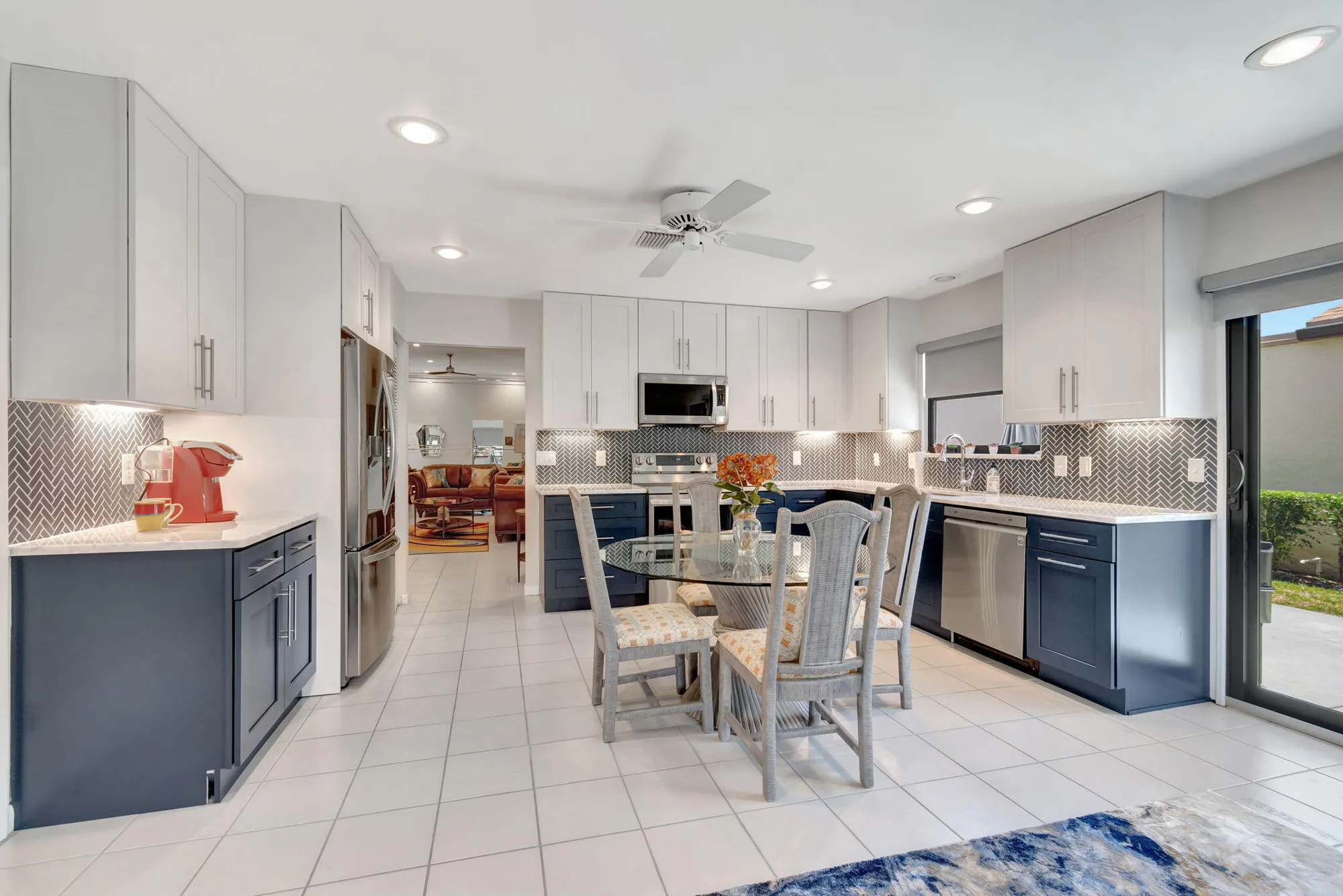 Property Slideshow image 6 of 59 | 1395 nw 23rd ln, Delray Beach, FL, 33445