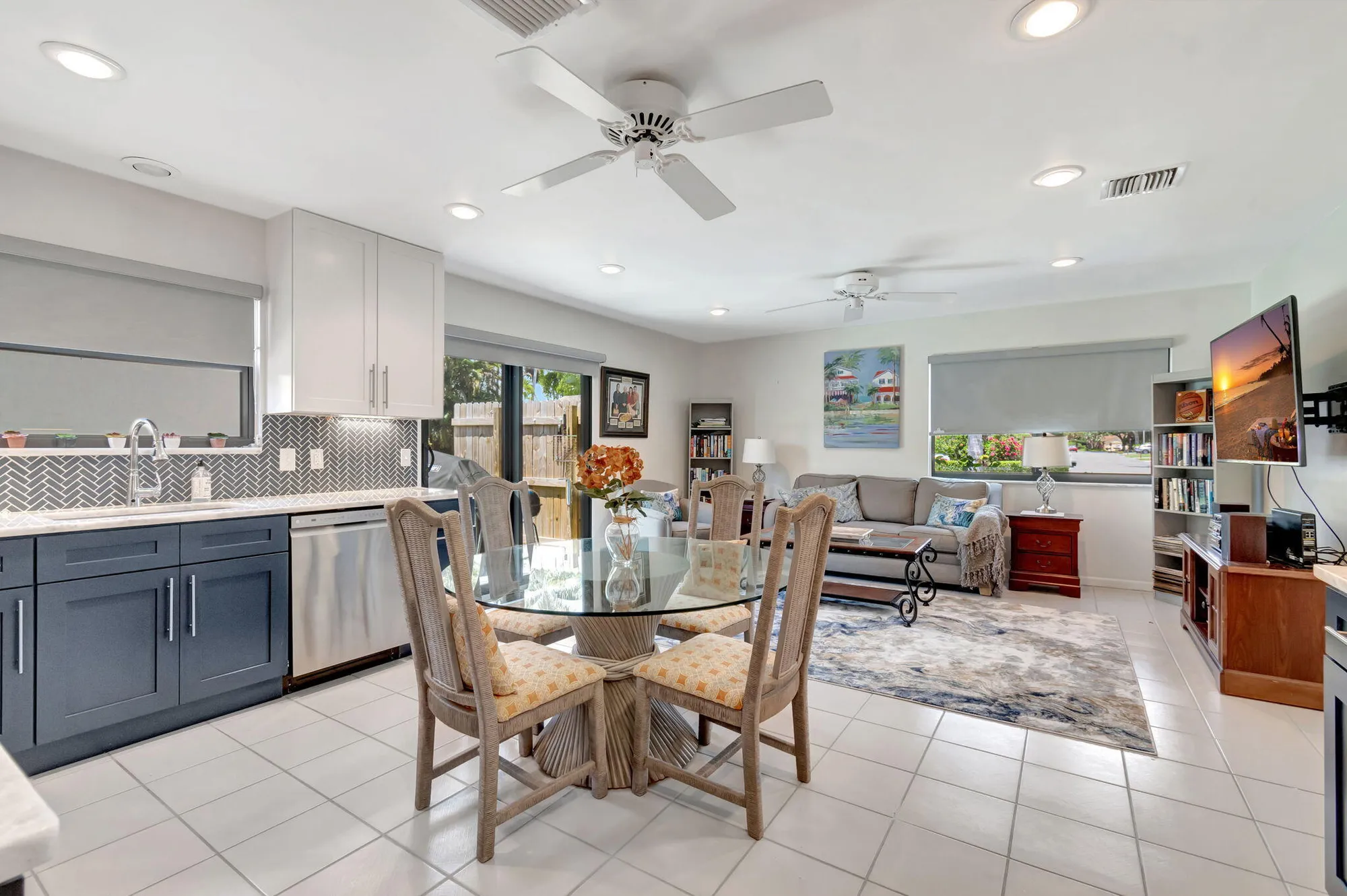 Property Slideshow image 9 of 59 | 1395 nw 23rd ln, Delray Beach, FL, 33445