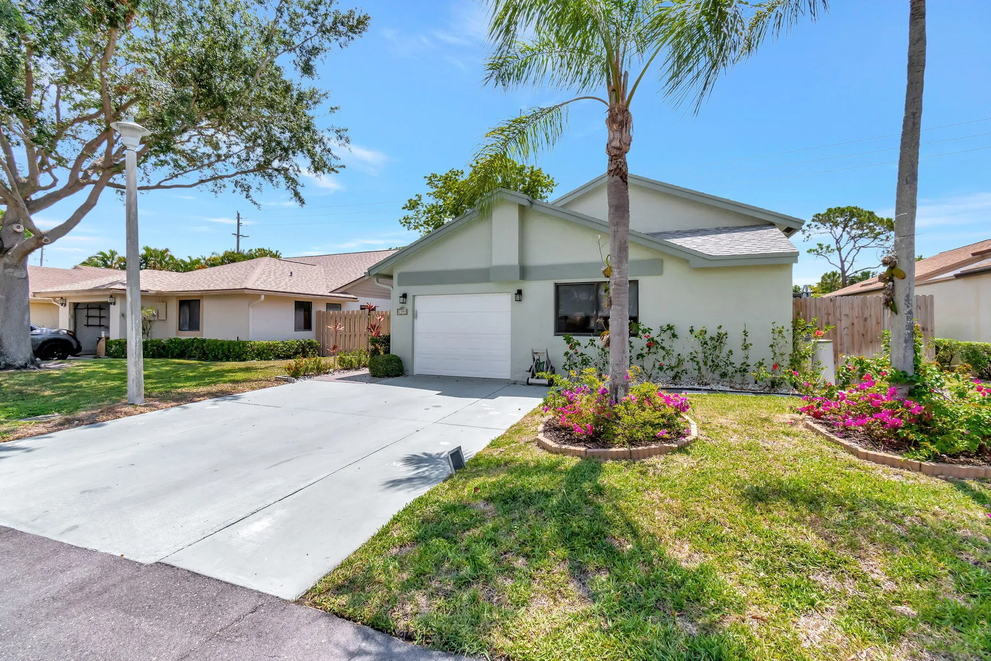 Property Slideshow image 1 of 59 | 1395 nw 23rd ln, Delray Beach, FL, 33445
