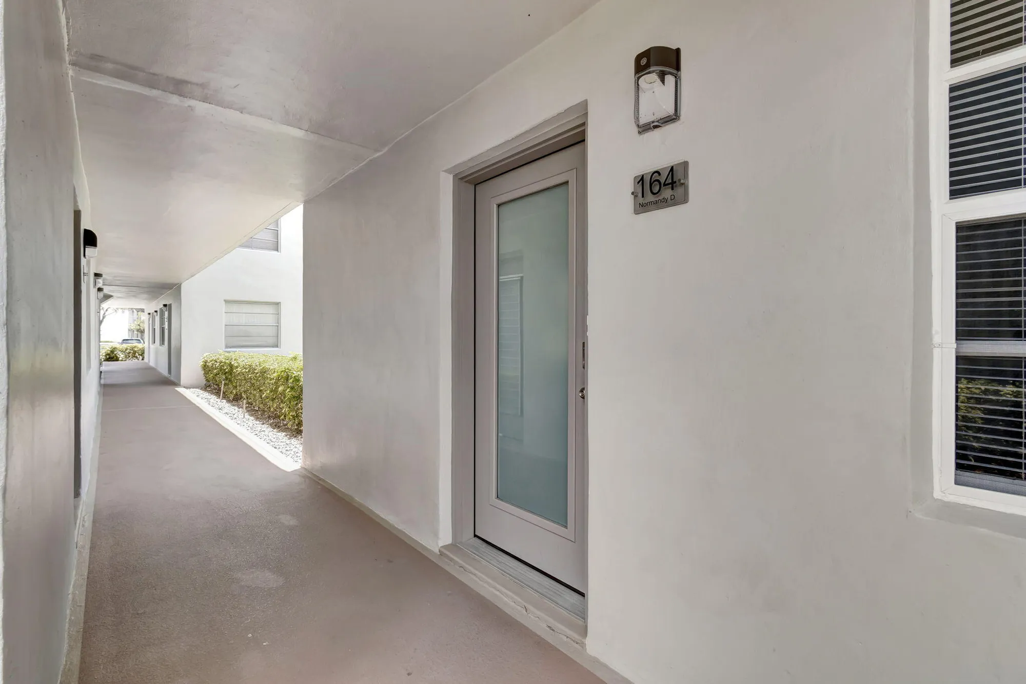 Property Slideshow image 4 of 40 | 164 normandy d, Delray Beach, FL, 33484