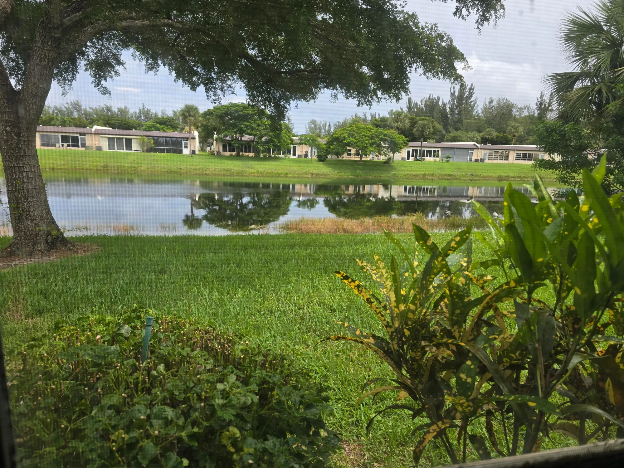 Property Slideshow image 6 of 35 | 116 golden lakes blvd, West Palm Beach, FL, 33411