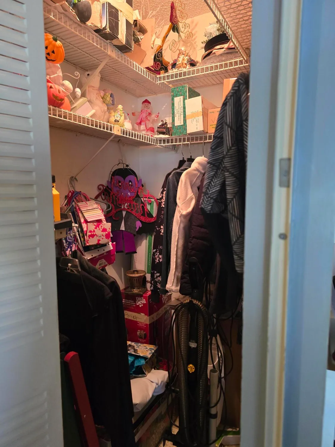 Property Slideshow image 23 of 35 | 116 golden lakes blvd, West Palm Beach, FL, 33411