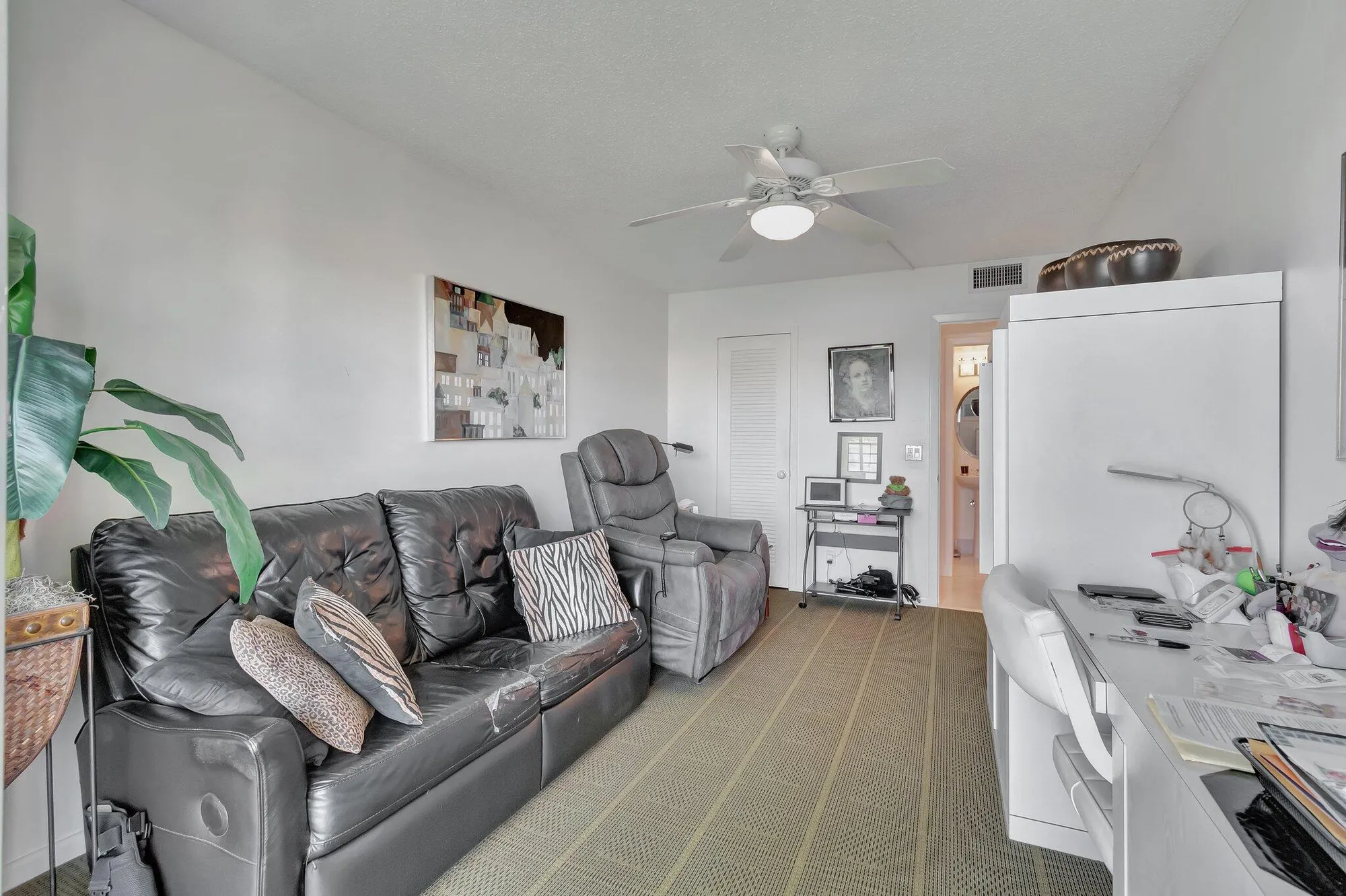 Property Slideshow image 31 of 82 | 2026 cornwall b, Boca Raton, FL, 33434