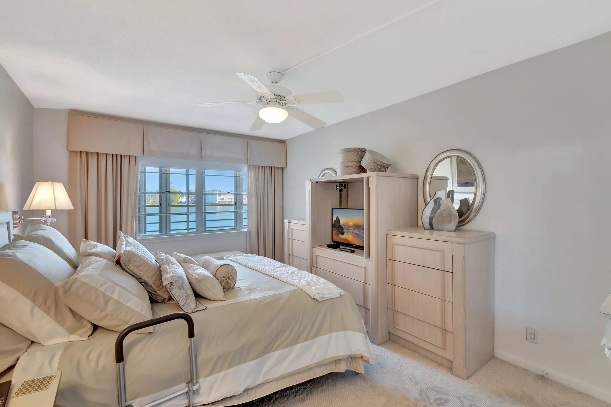 Property Slideshow image 24 of 82 | 2026 cornwall b, Boca Raton, FL, 33434