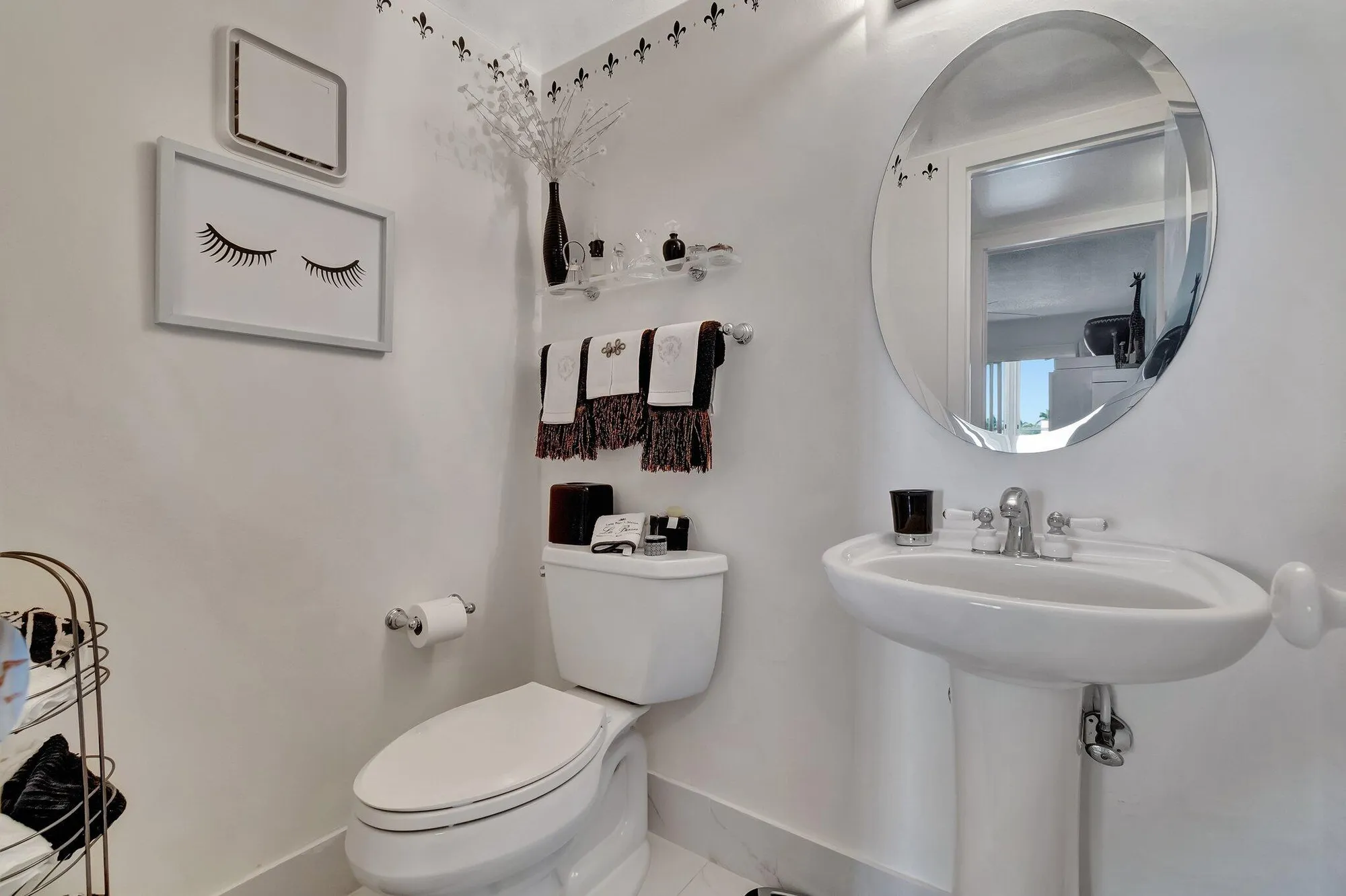 Property Slideshow image 27 of 82 | 2026 cornwall b, Boca Raton, FL, 33434