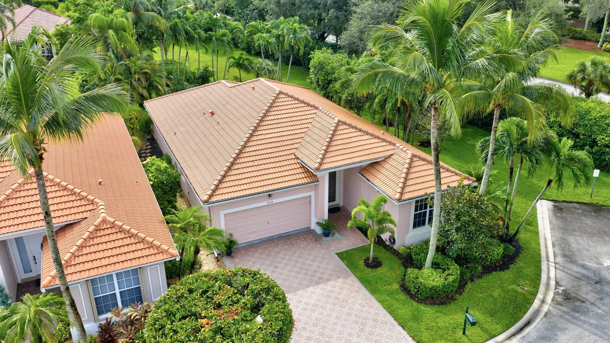 Property Slideshow image 1 of 47 | 8828 sandown way, Boynton Beach, FL, 33472