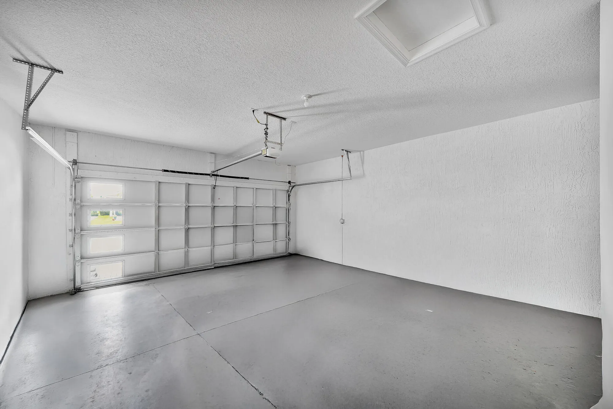 Property Slideshow image 38 of 68 | 10219 sw corvus ln, Port Saint Lucie, FL, 34987