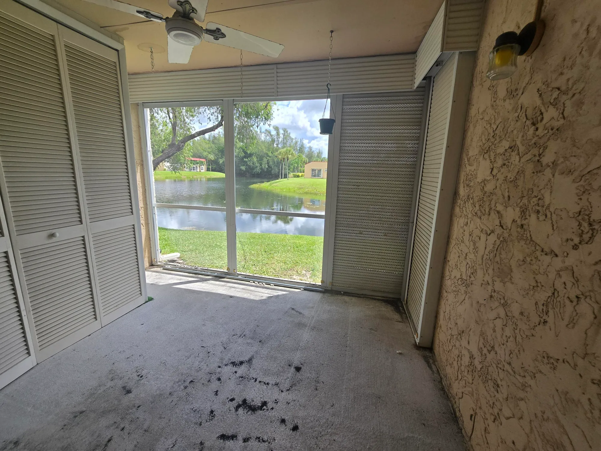 Property Slideshow image 26 of 31 | 449 lake helen dr, West Palm Beach, FL, 33411