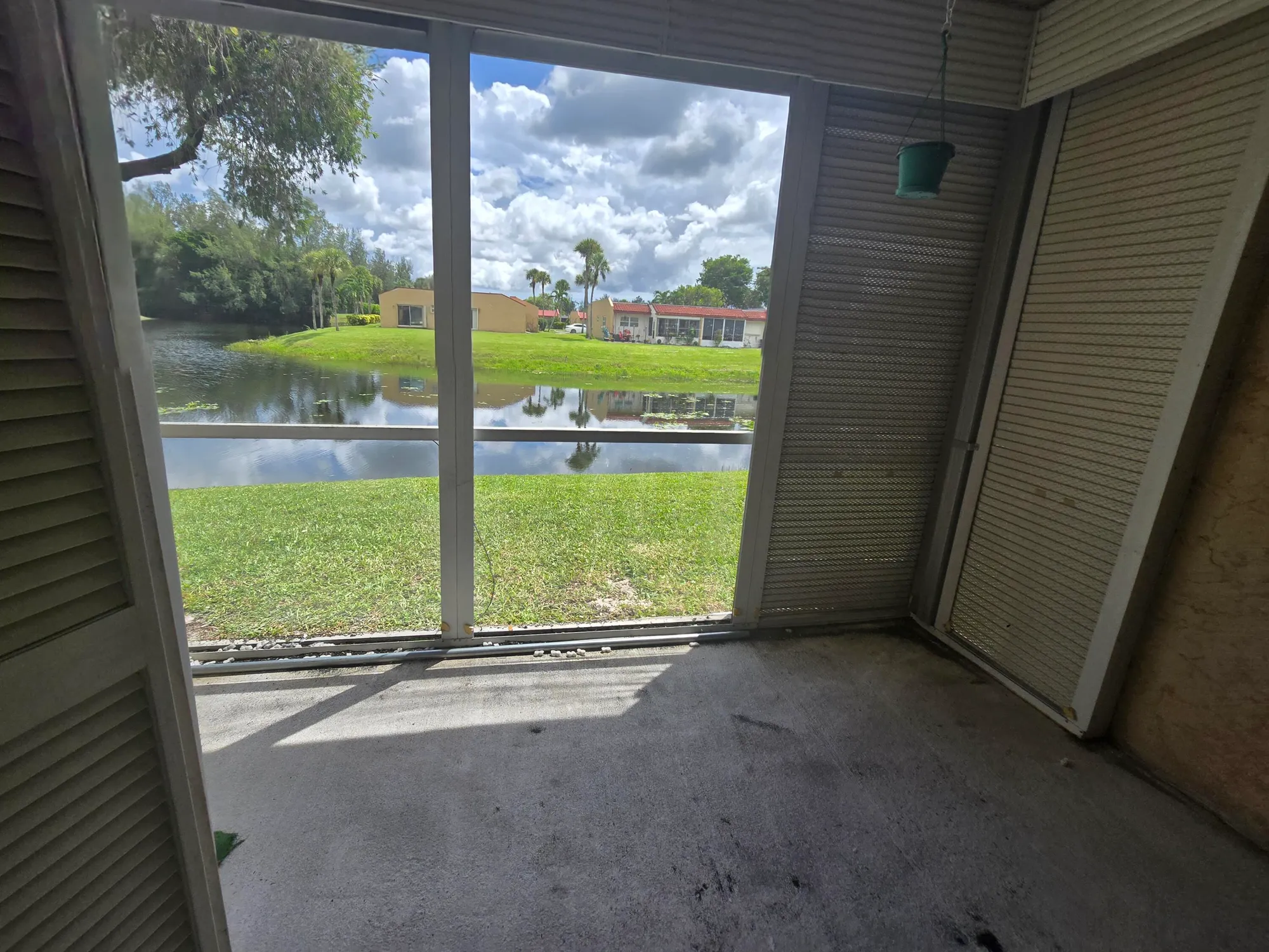 Property Slideshow image 30 of 31 | 449 lake helen dr, West Palm Beach, FL, 33411
