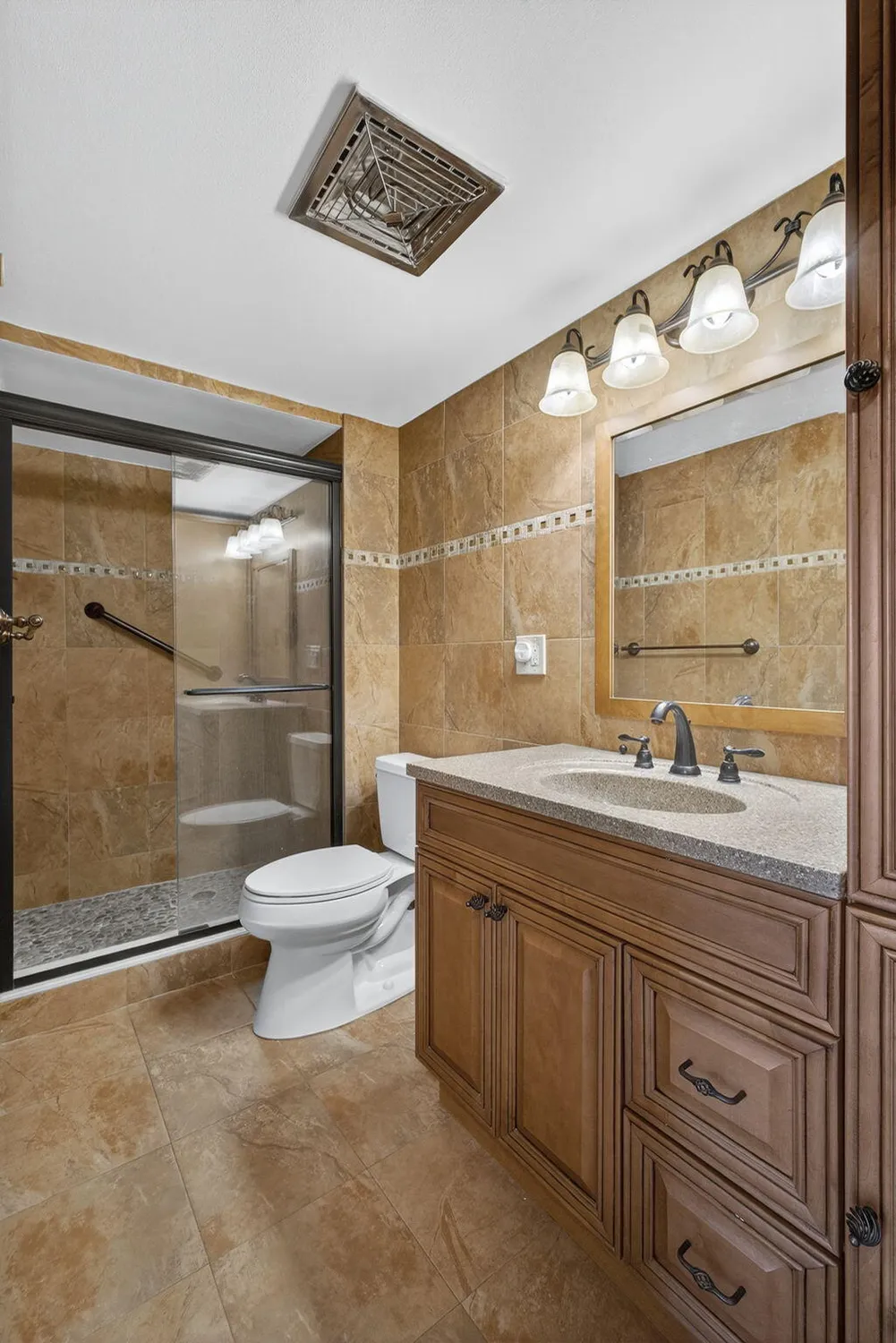 Property Slideshow image 21 of 28 | 312 wellington c, West Palm Beach, FL, 33417