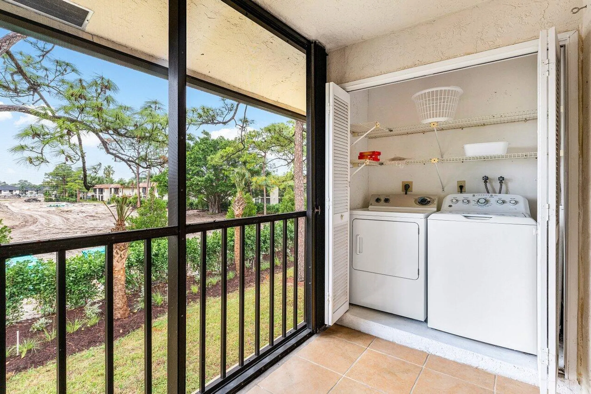 Property Slideshow image 20 of 31 | 4689 lucerne lakes blvd 203, Greenacres, FL, 33467