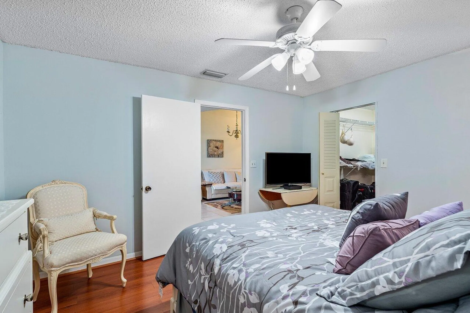 Property Slideshow image 12 of 31 | 4689 lucerne lakes blvd 203, Greenacres, FL, 33467