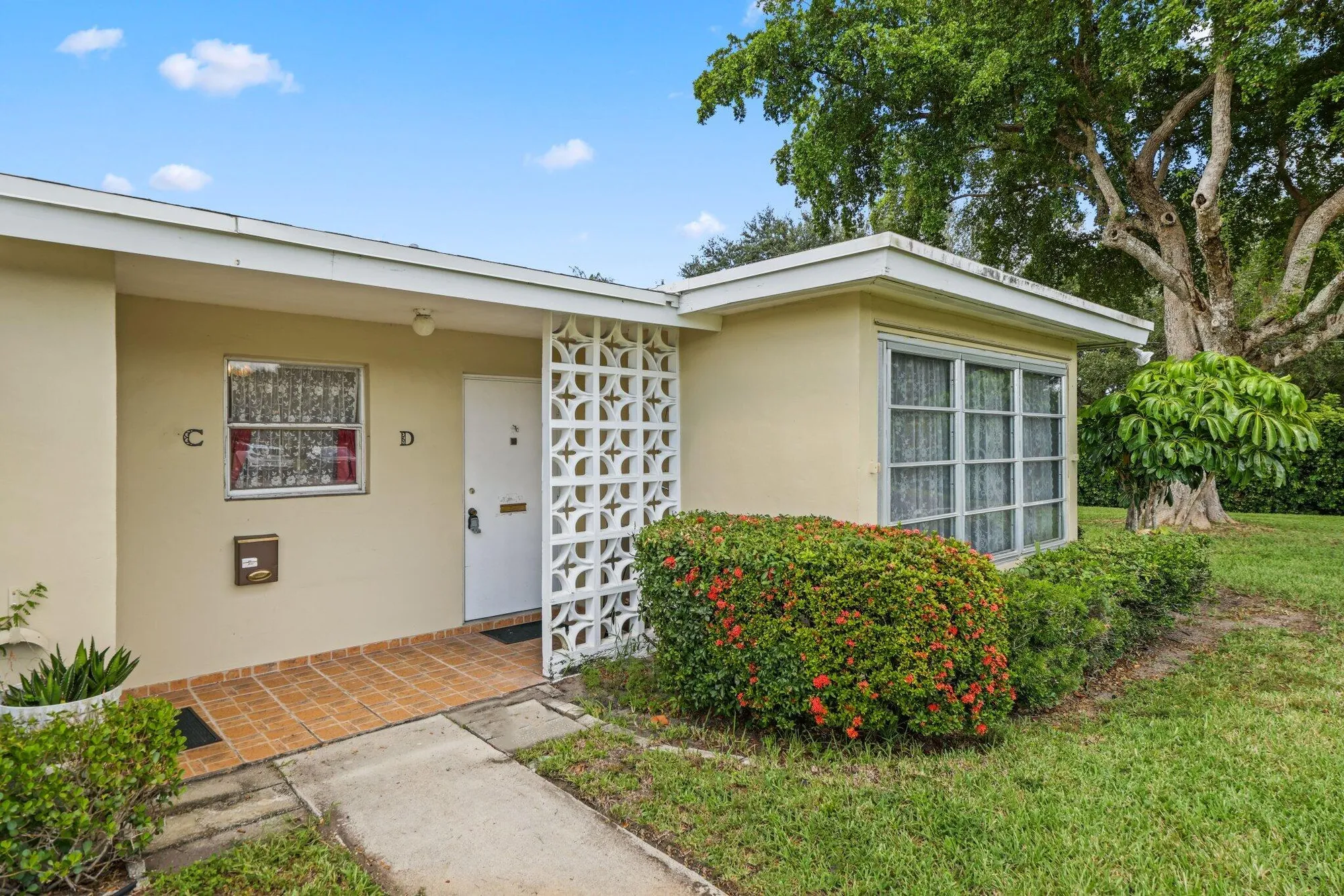 Property Slideshow image 6 of 49 | 195 high point ter d, Delray Beach, FL, 33445