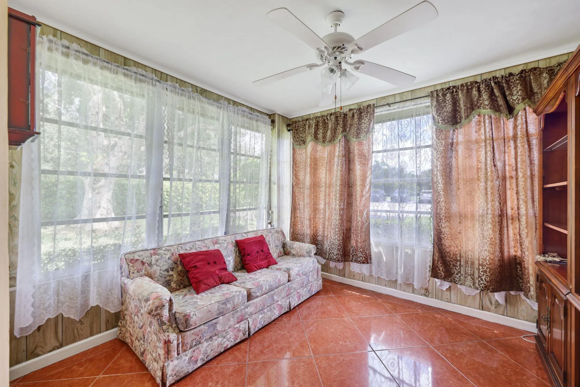 Property Slideshow image 11 of 49 | 195 high point ter d, Delray Beach, FL, 33445