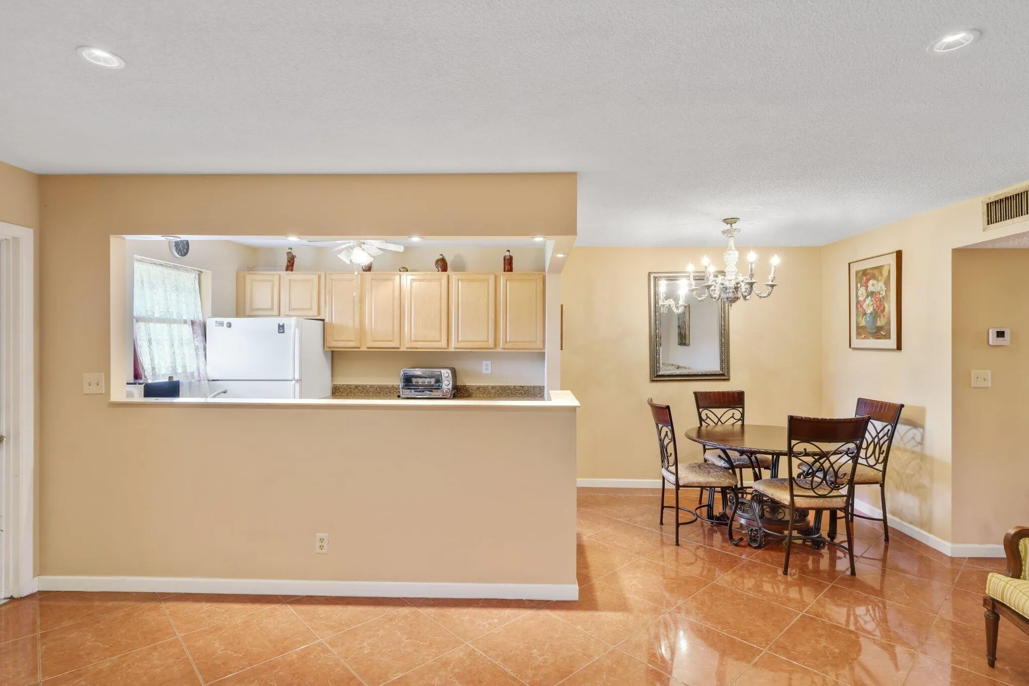 Property Slideshow image 15 of 49 | 195 high point ter d, Delray Beach, FL, 33445