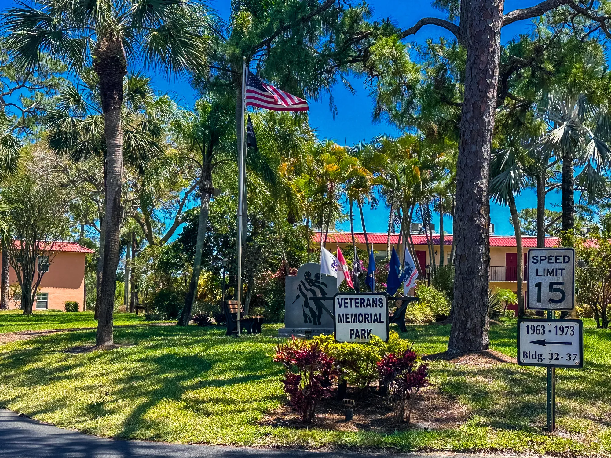 Property Slideshow image 3 of 44 | 1917 sw palm city rd i, Stuart, FL, 34994