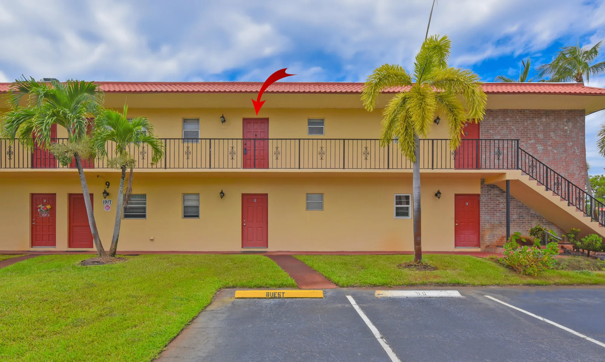 Property Slideshow image 18 of 44 | 1917 sw palm city rd i, Stuart, FL, 34994