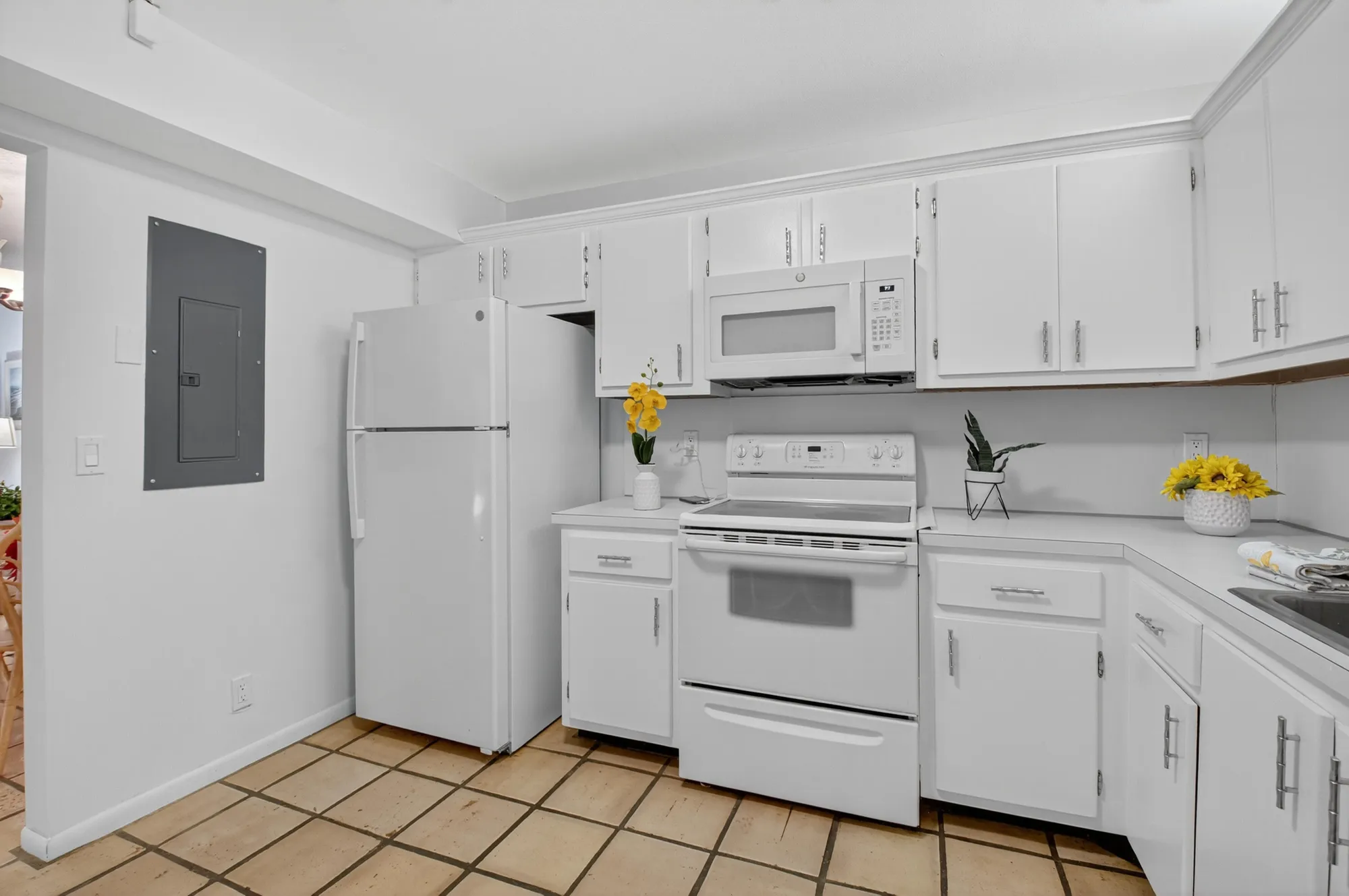 Property Slideshow image 14 of 56 | 714 nw 27th ave a, Delray Beach, FL, 33445