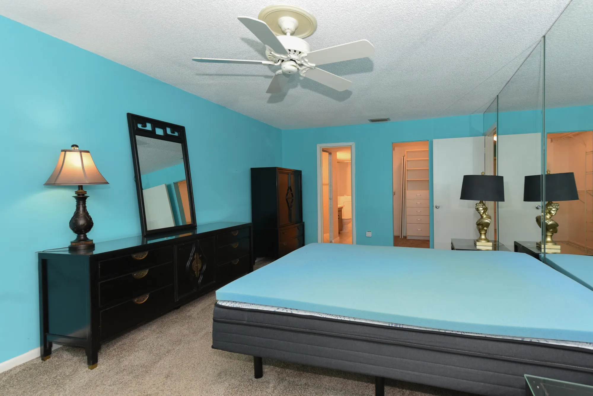 Property Slideshow image 33 of 44 | 1917 sw palm city rd i, Stuart, FL, 34994