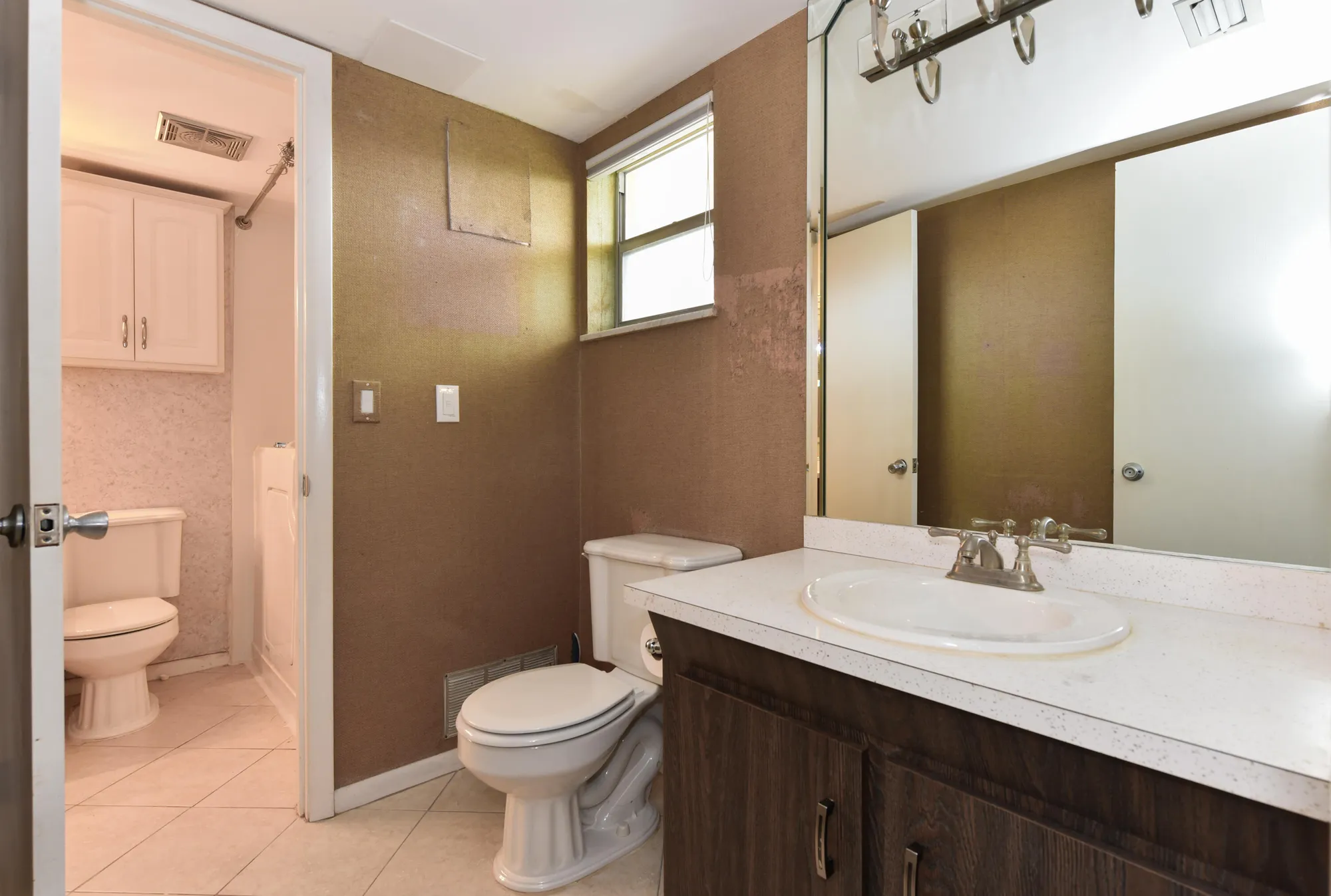 Property Slideshow image 38 of 44 | 1917 sw palm city rd i, Stuart, FL, 34994