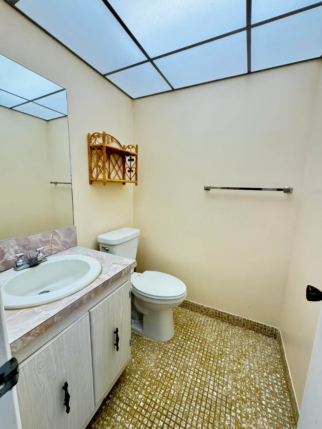 Property Slideshow image 6 of 14 | 799 burgundy q # 799, Delray Beach, FL, 33484