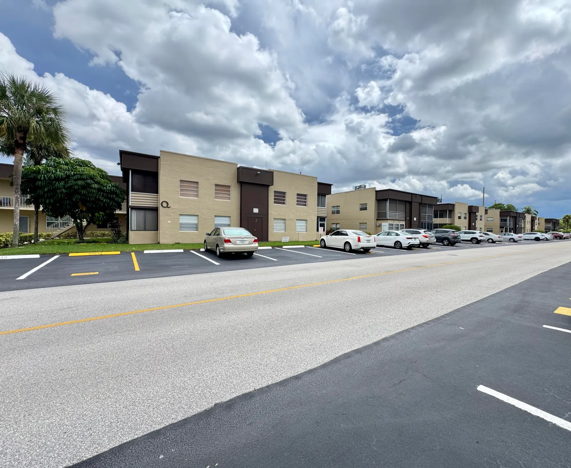 Property Slideshow image 13 of 14 | 799 burgundy q # 799, Delray Beach, FL, 33484