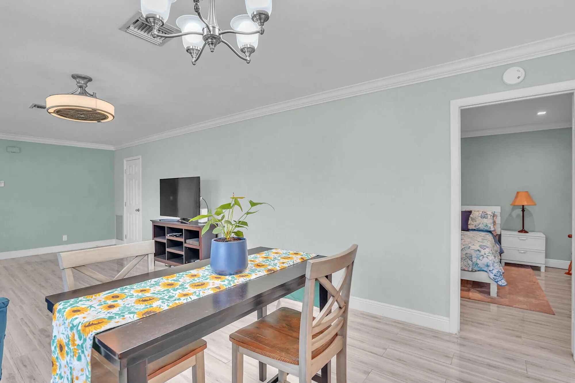 Property Slideshow image 13 of 32 | 1737 palmland dr, Boynton Beach, FL, 33436