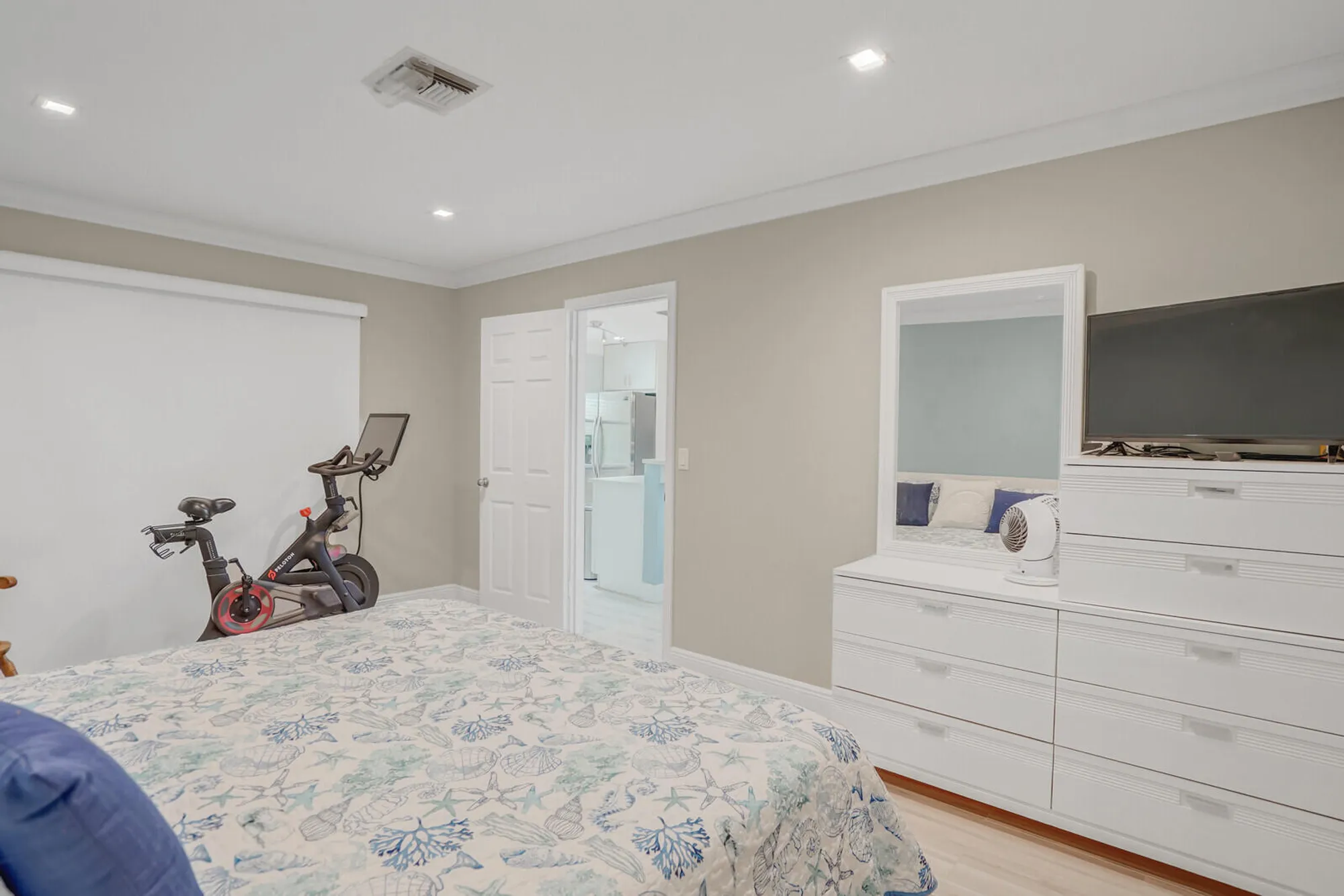 Property Slideshow image 21 of 32 | 1737 palmland dr, Boynton Beach, FL, 33436